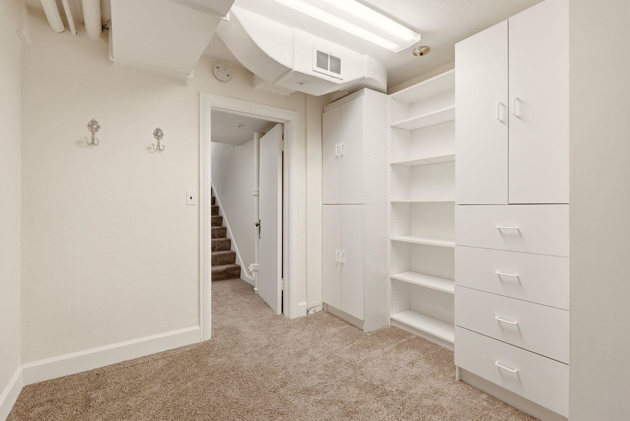 907 W 20TH Ave - Photo 37