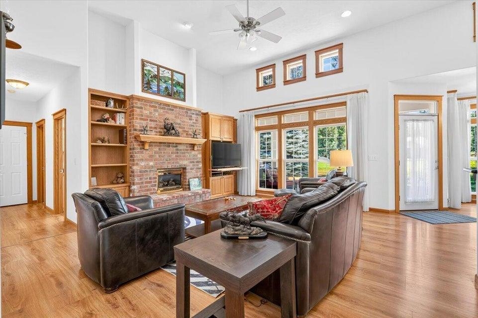 627 Palmer Ln - Photo 7