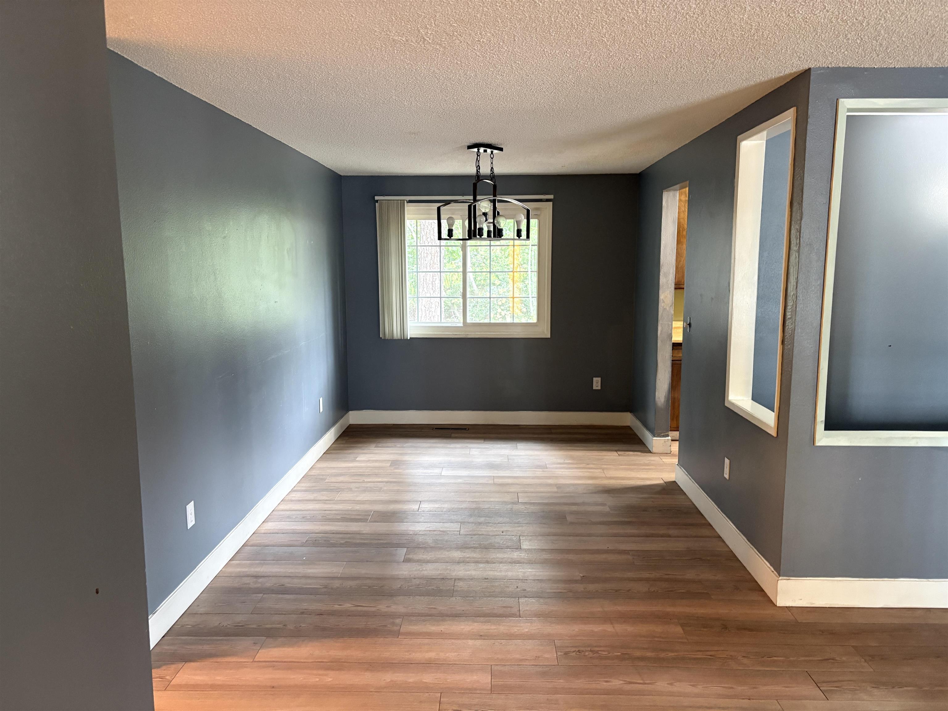 13107 E 25th Ave - Photo 6