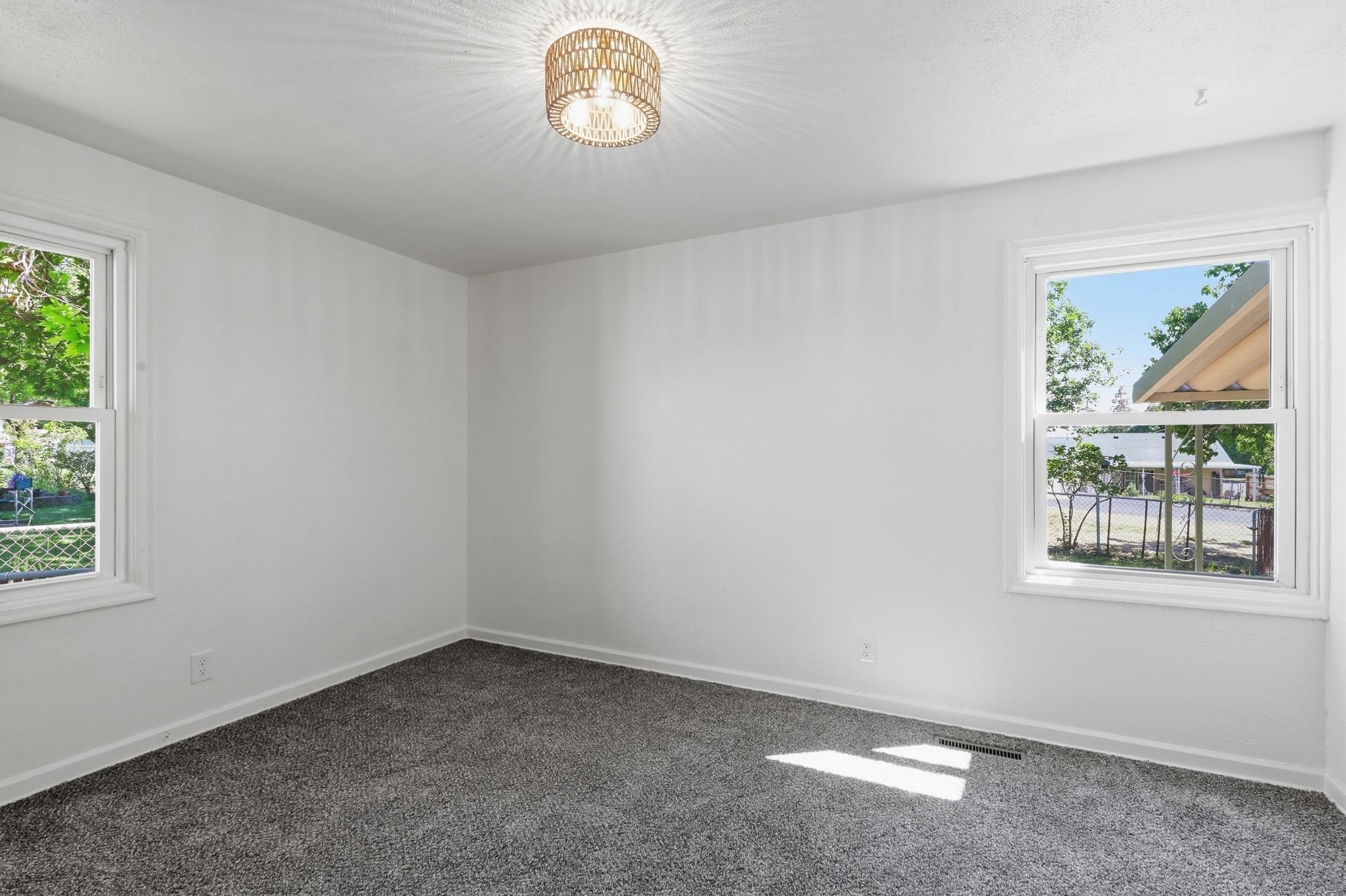 2839 W Sanson Ave - Photo 13