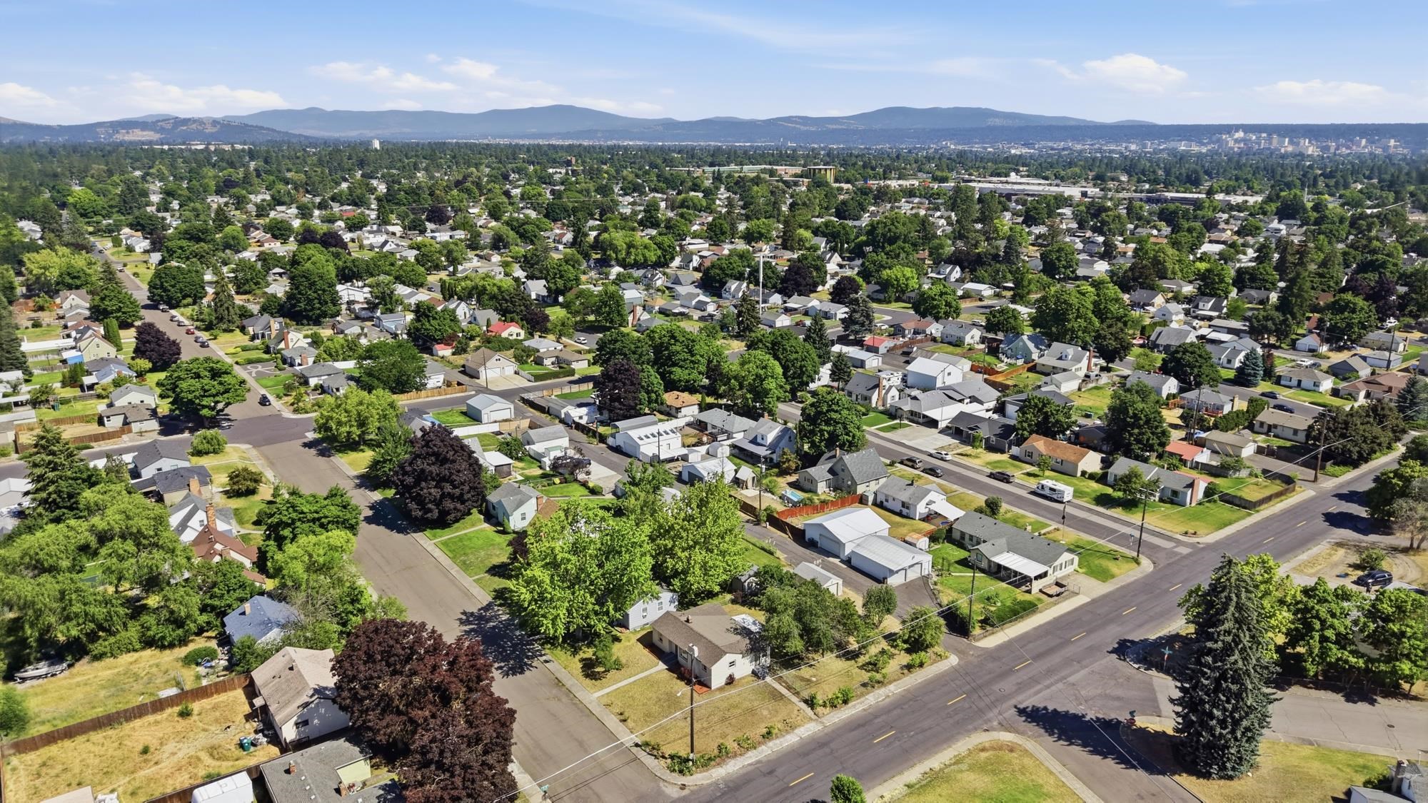 2839 W Sanson Ave - Photo 32