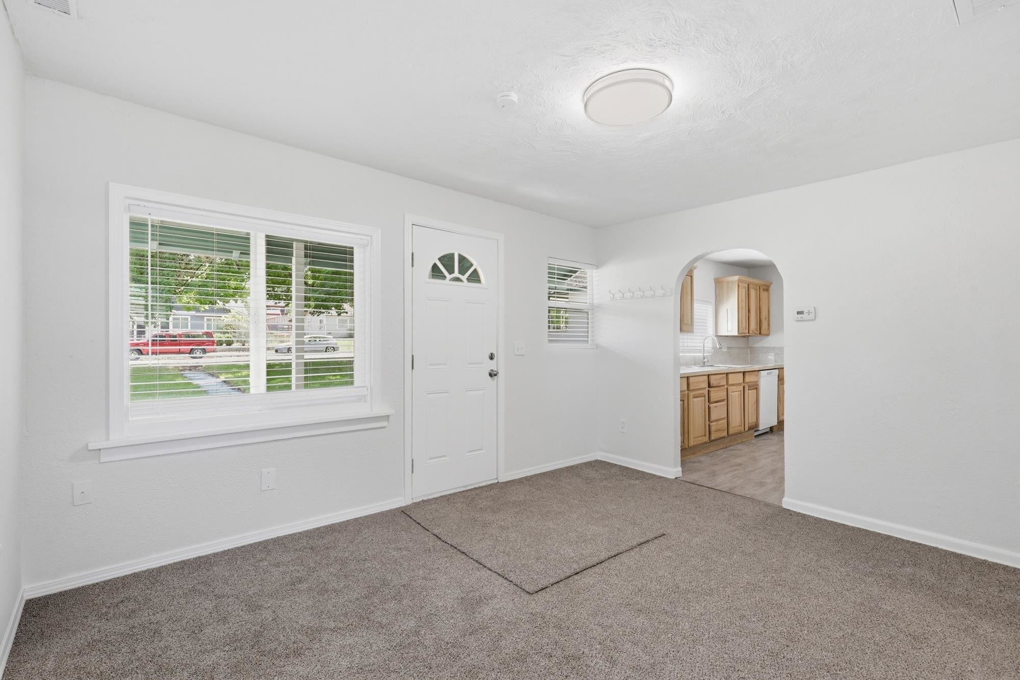 3104 W 6th Ave - Photo 5