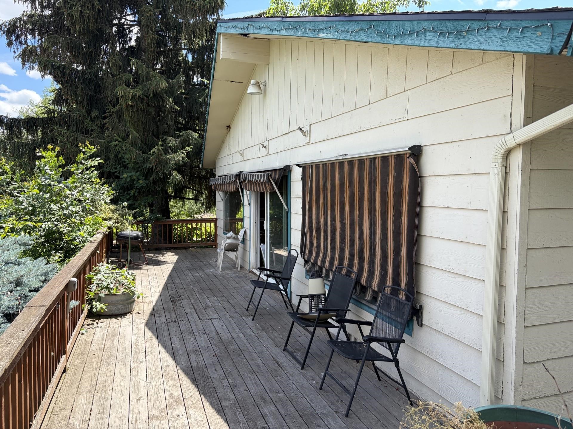 716 S Rimrock Dr - Photo 2