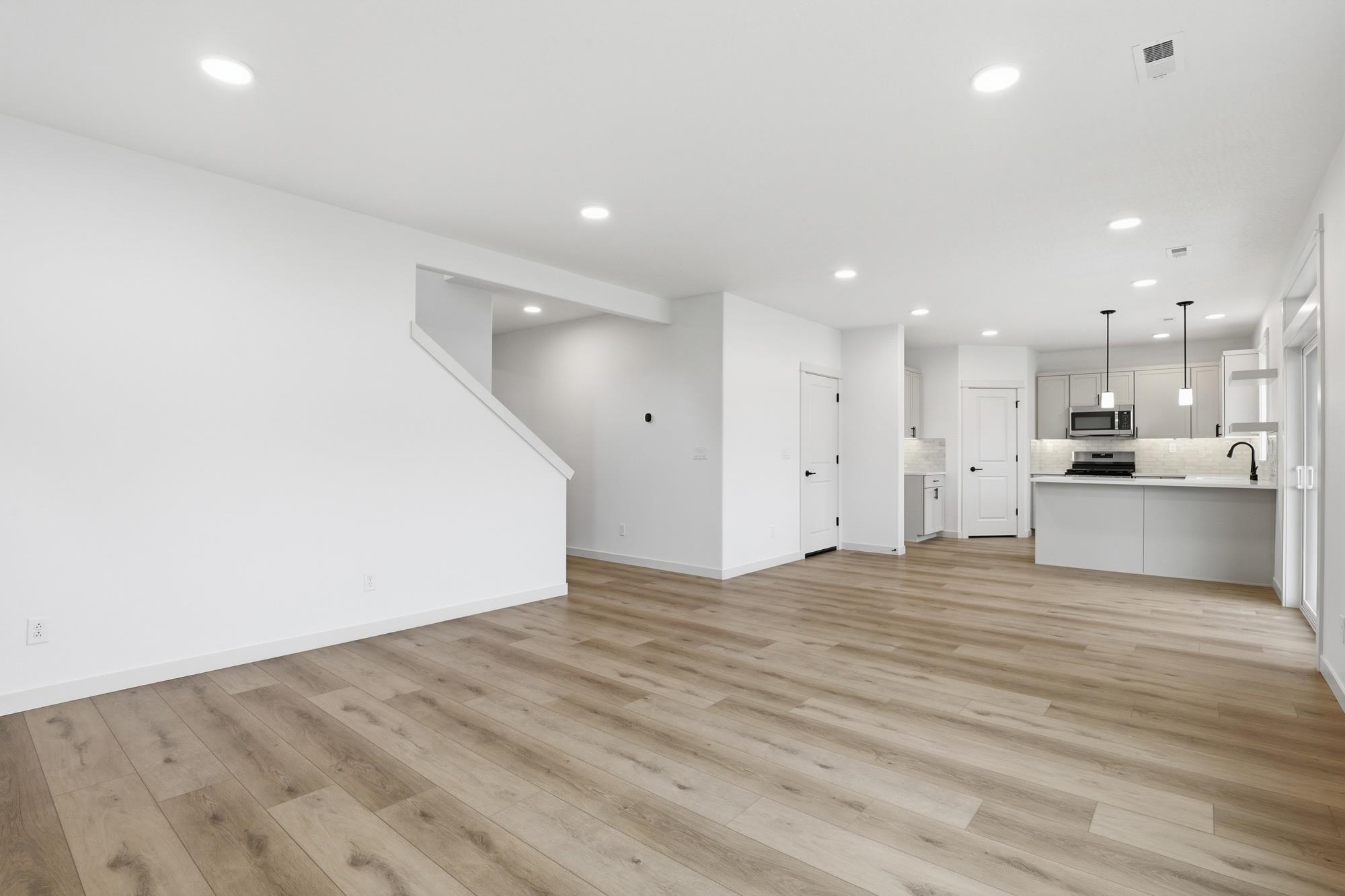 1519 W 68th Ave - Photo 5