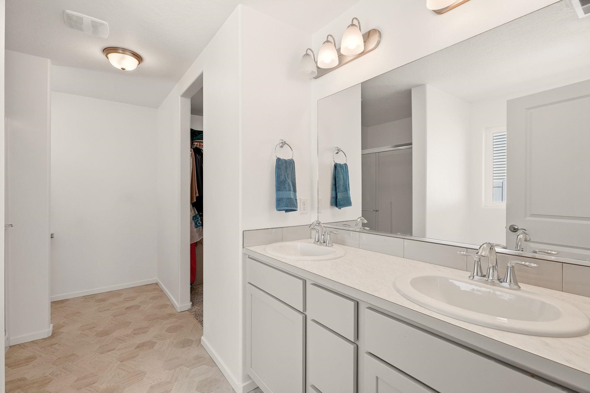 120 S Beeman St - Photo 21