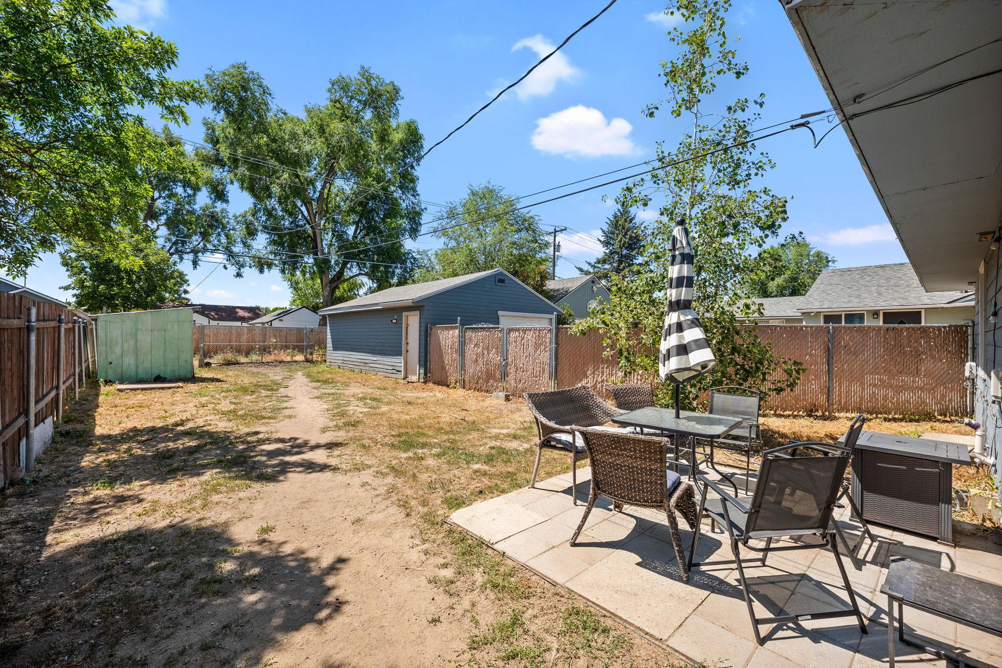 3018 N Nora Ave - Photo 14