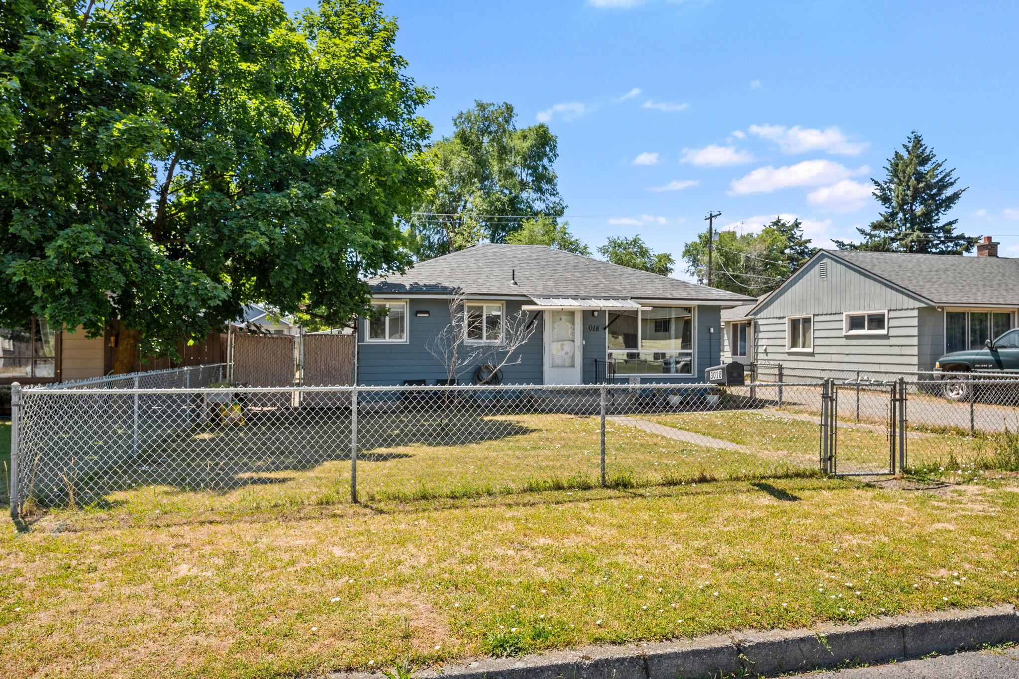 3018 N Nora Ave - Photo 3