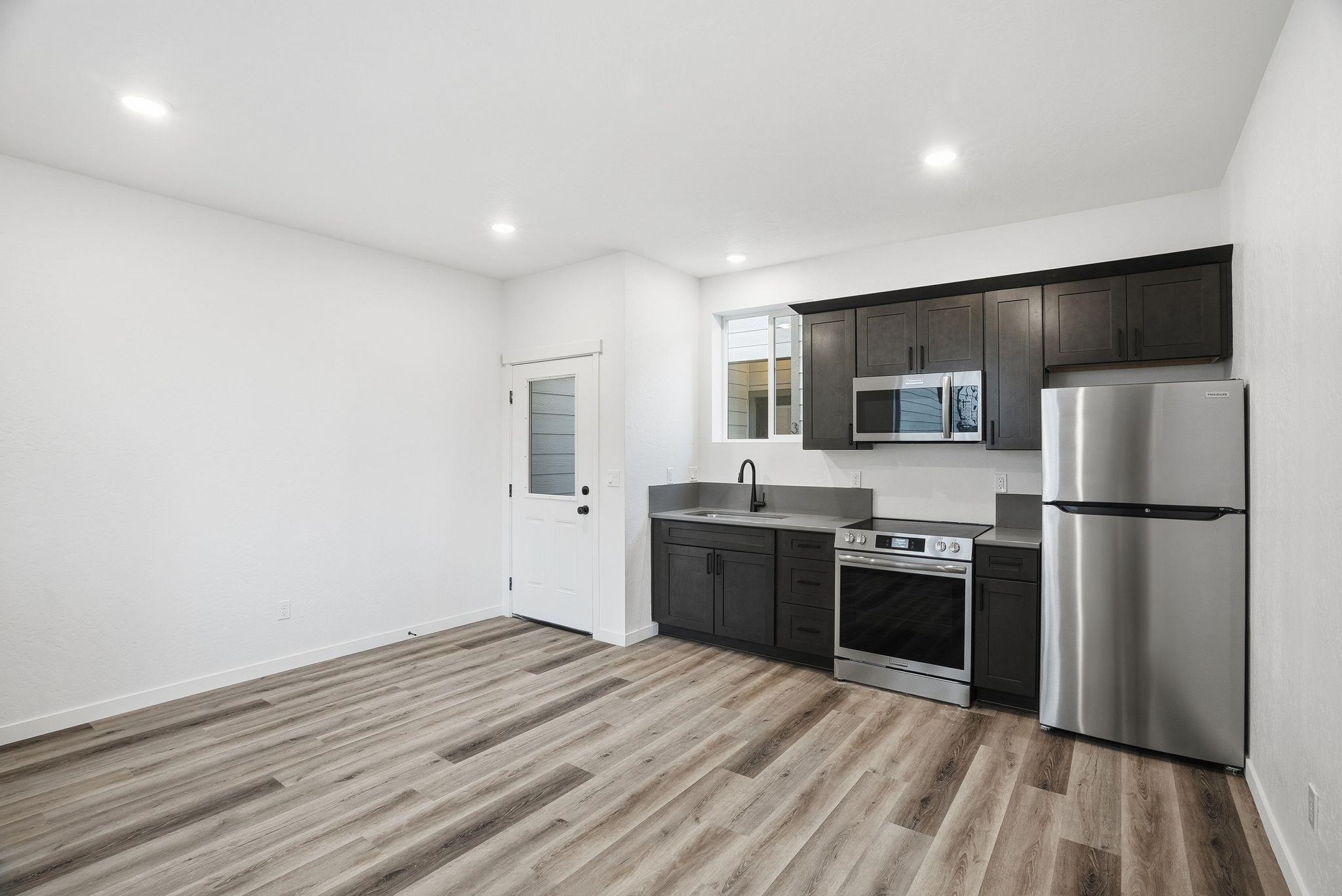 3613 E 8th Ave - Photo 18