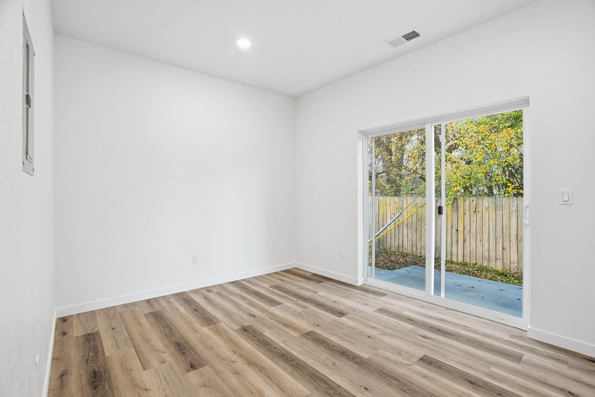 3613 E 8th Ave - Photo 22