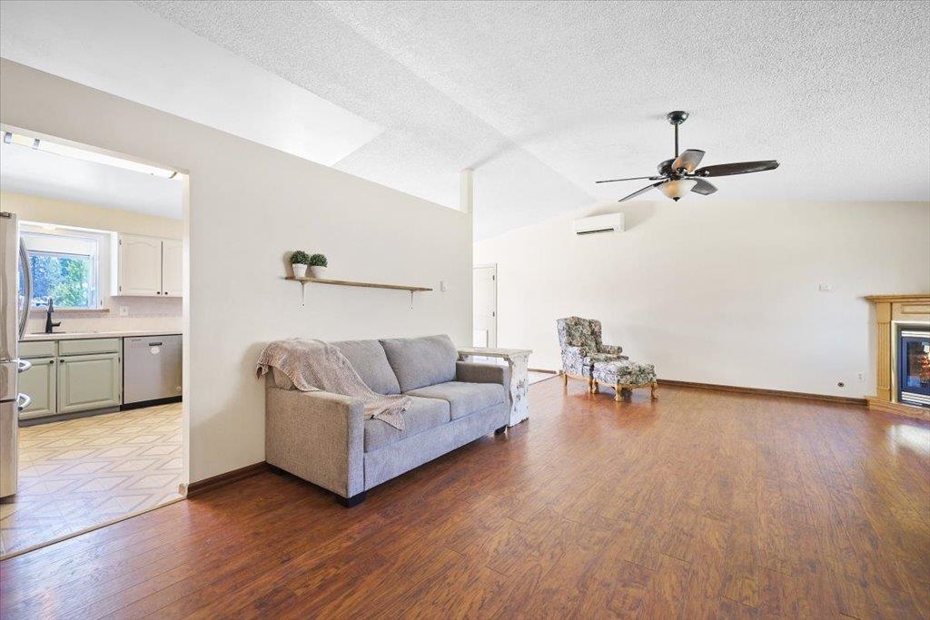 509 S Cavalier Ct - Photo 4