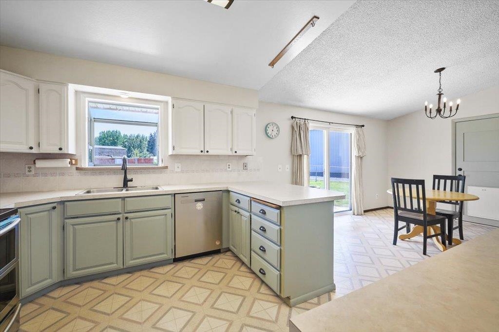 509 S Cavalier Ct - Photo 13
