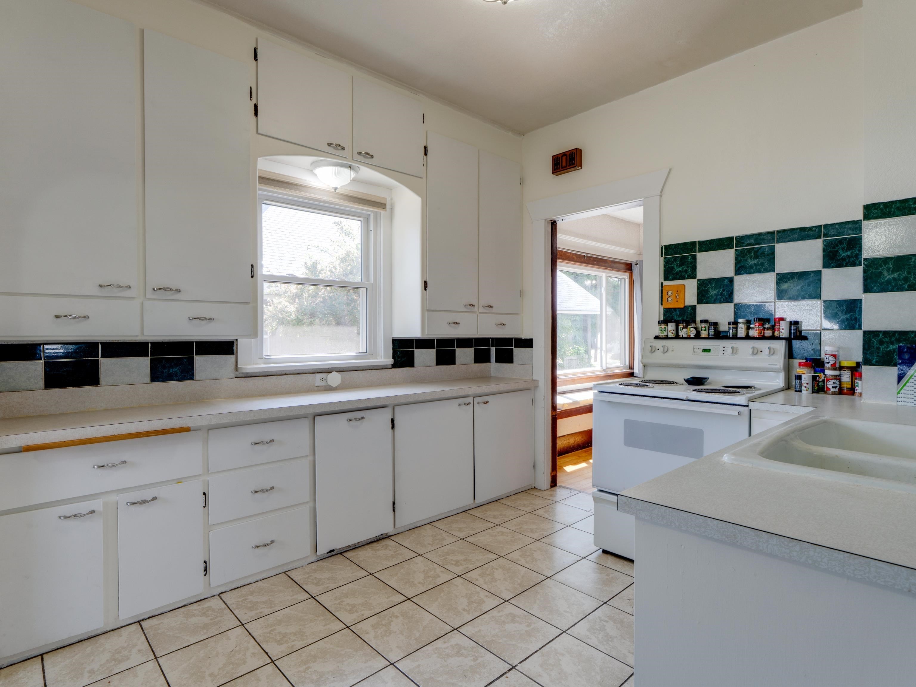 2603 E Queen Ave - Photo 13