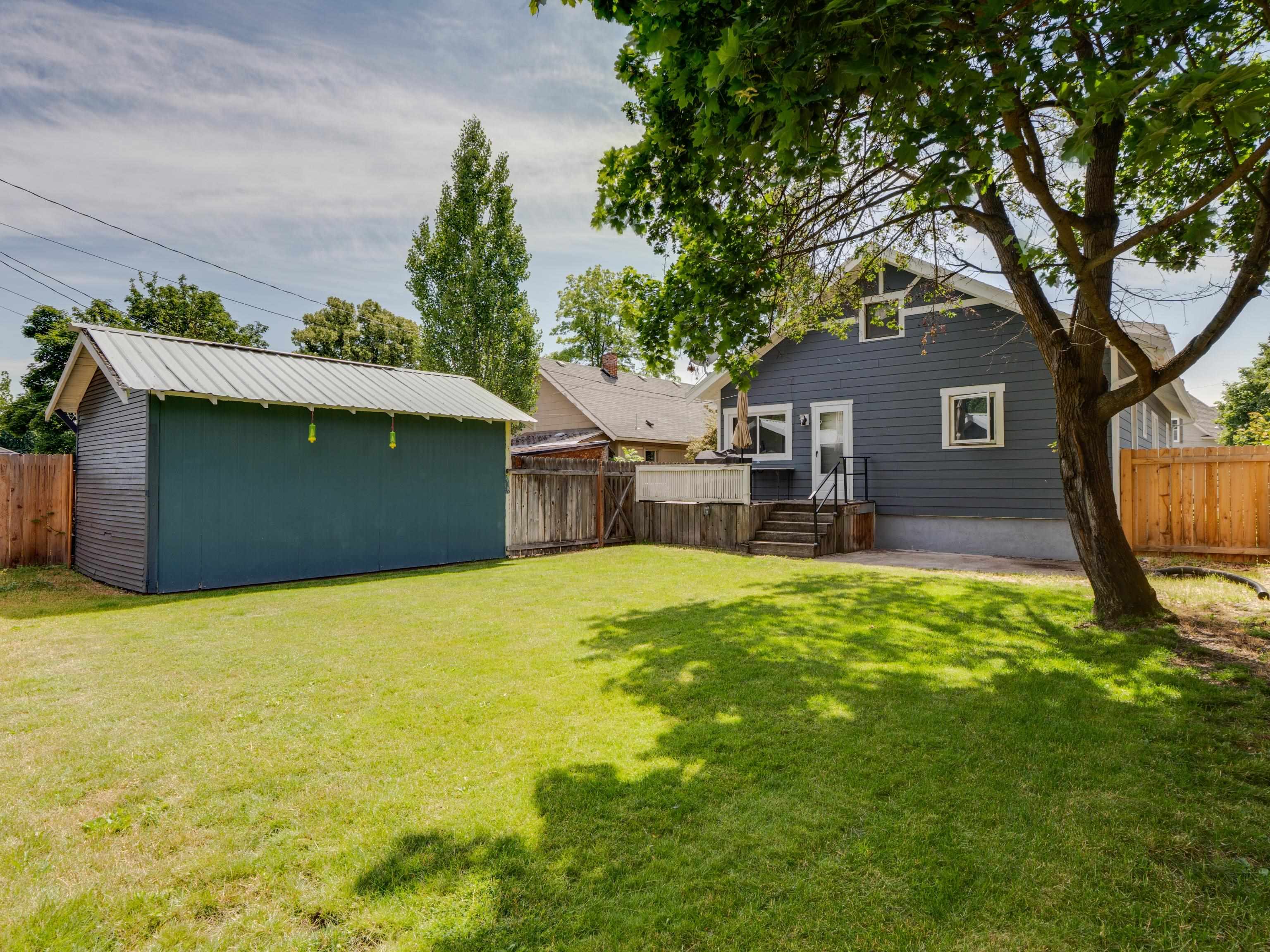 2603 E Queen Ave - Photo 22