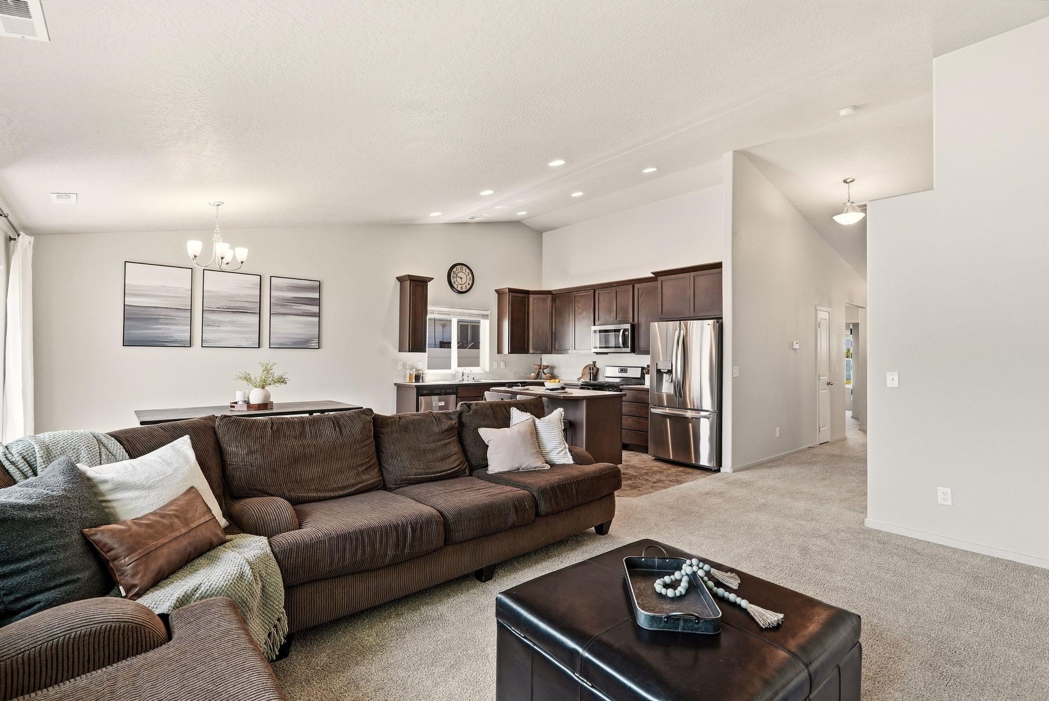 1602 N Arties Rd - Photo 5