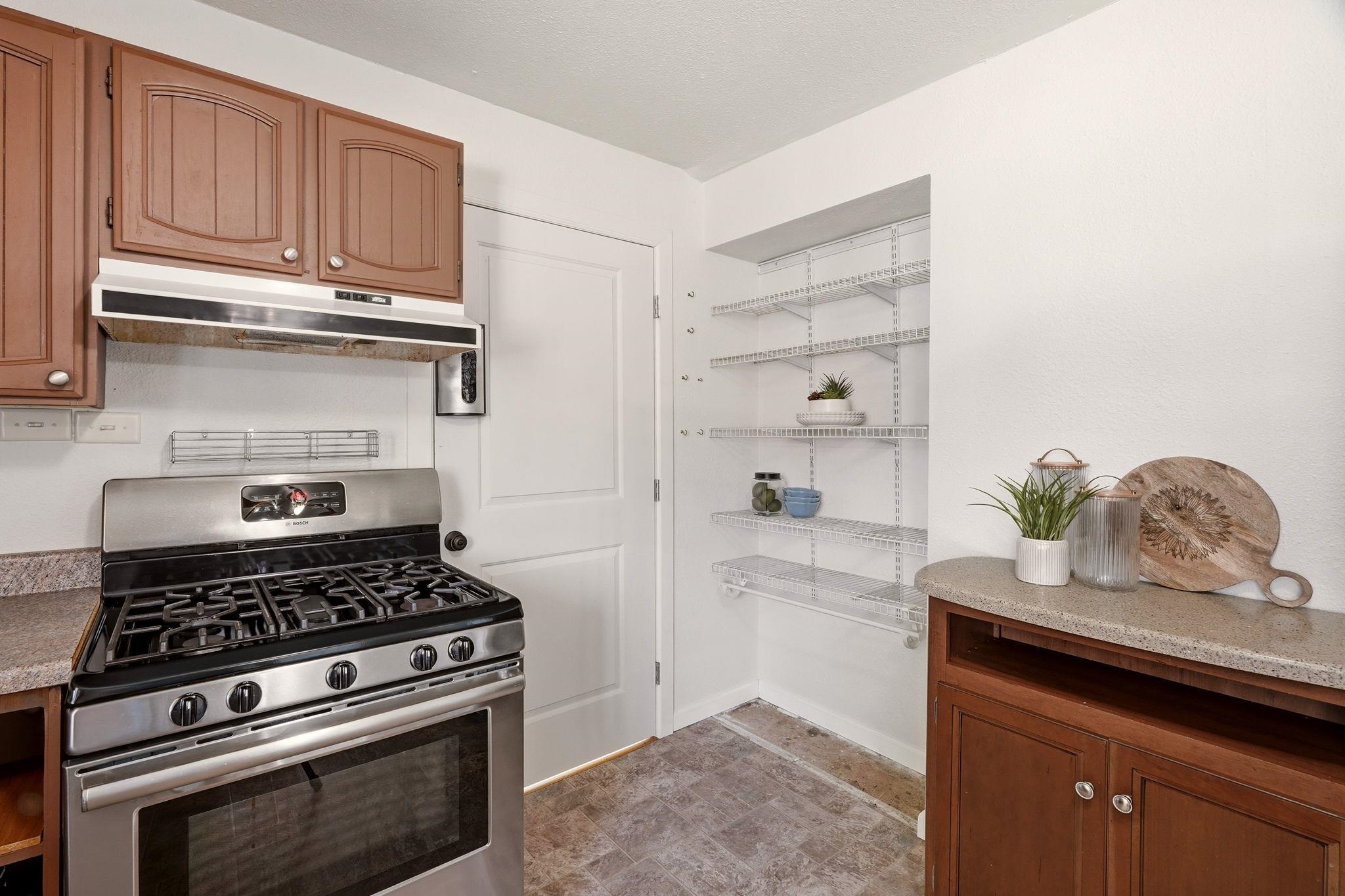 100 N Main St - Photo 13