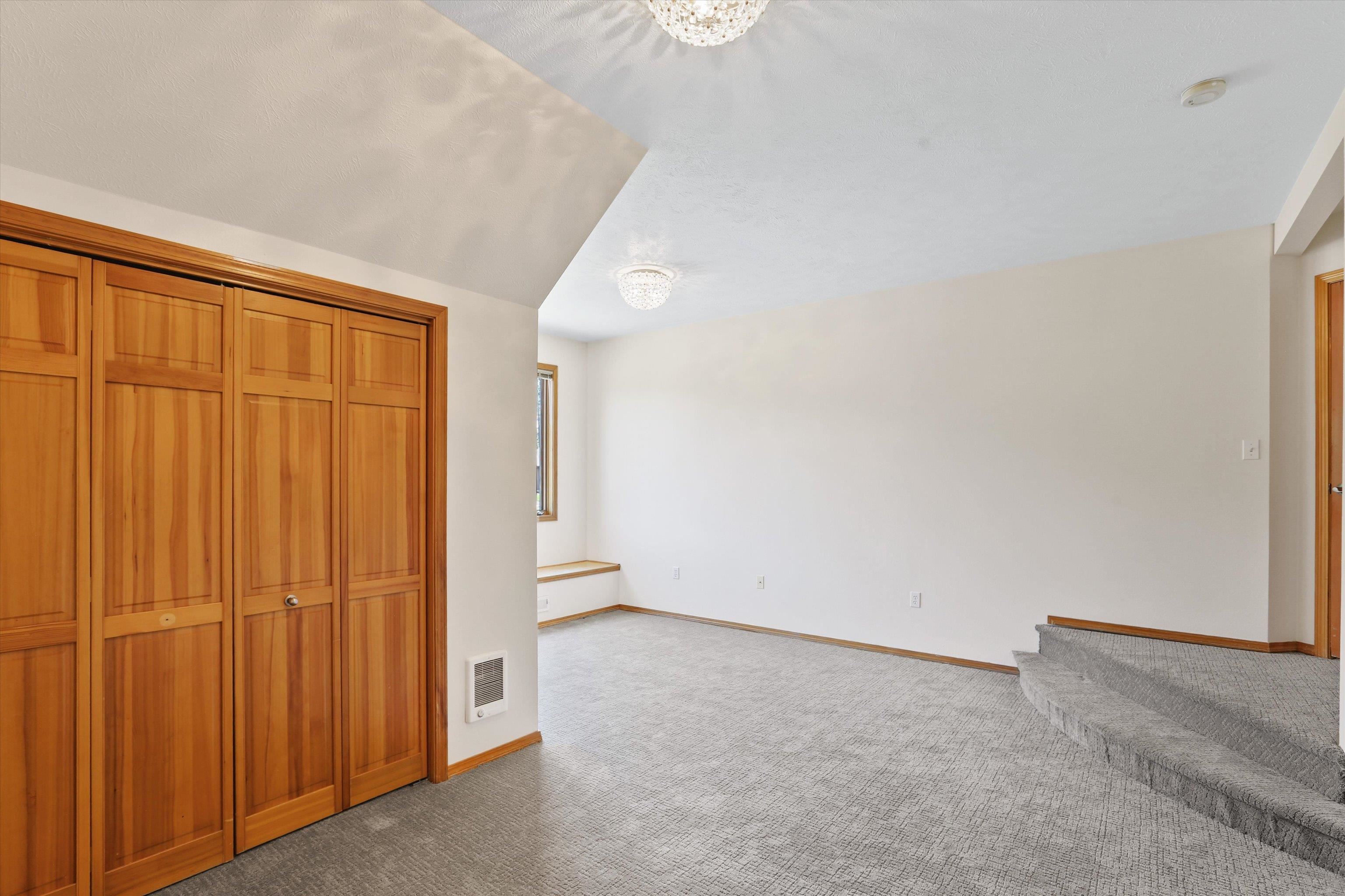 1920 S Rocky Ridge Dr - Photo 23