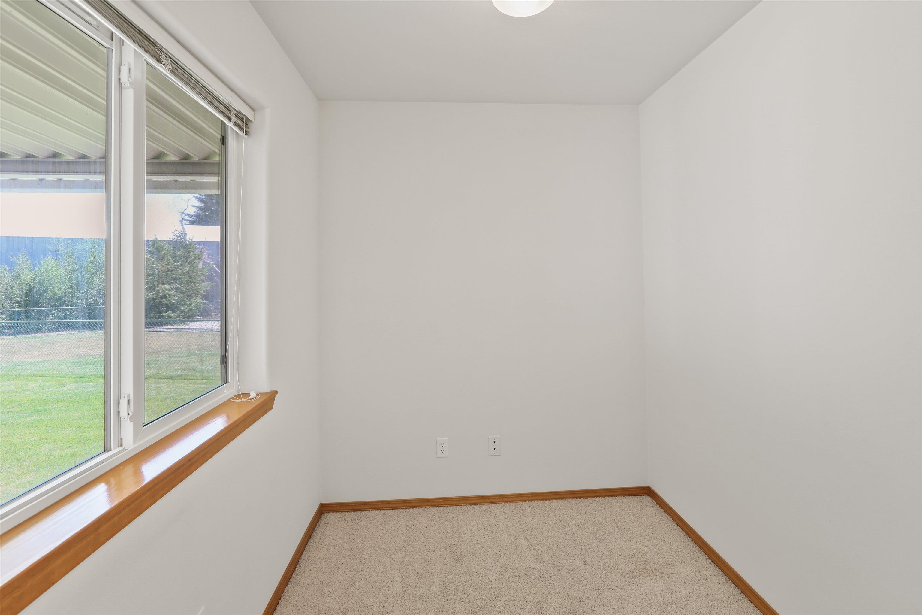 902 N Golden Ct - Photo 19