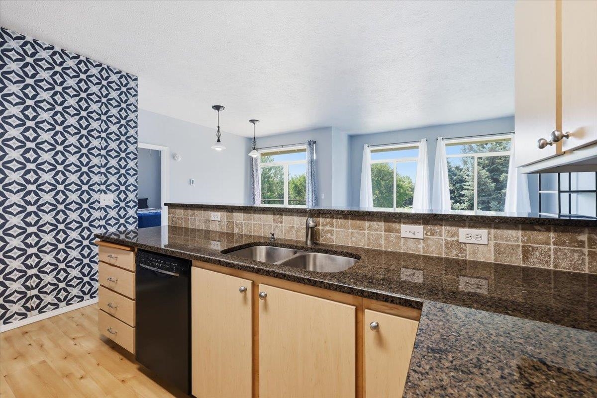 22855 E Country Vista Dr - Photo 13