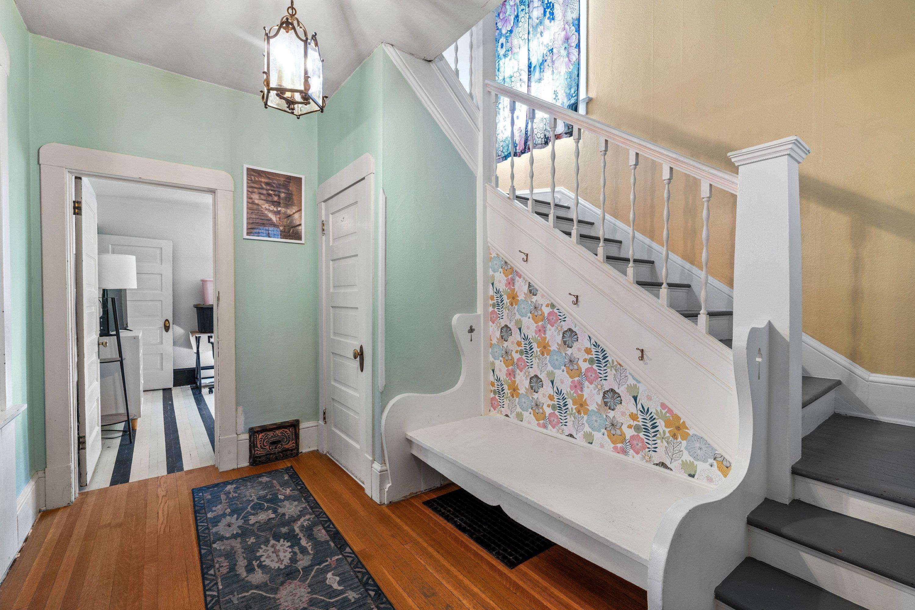 1628 W 8th Ave - Photo 7