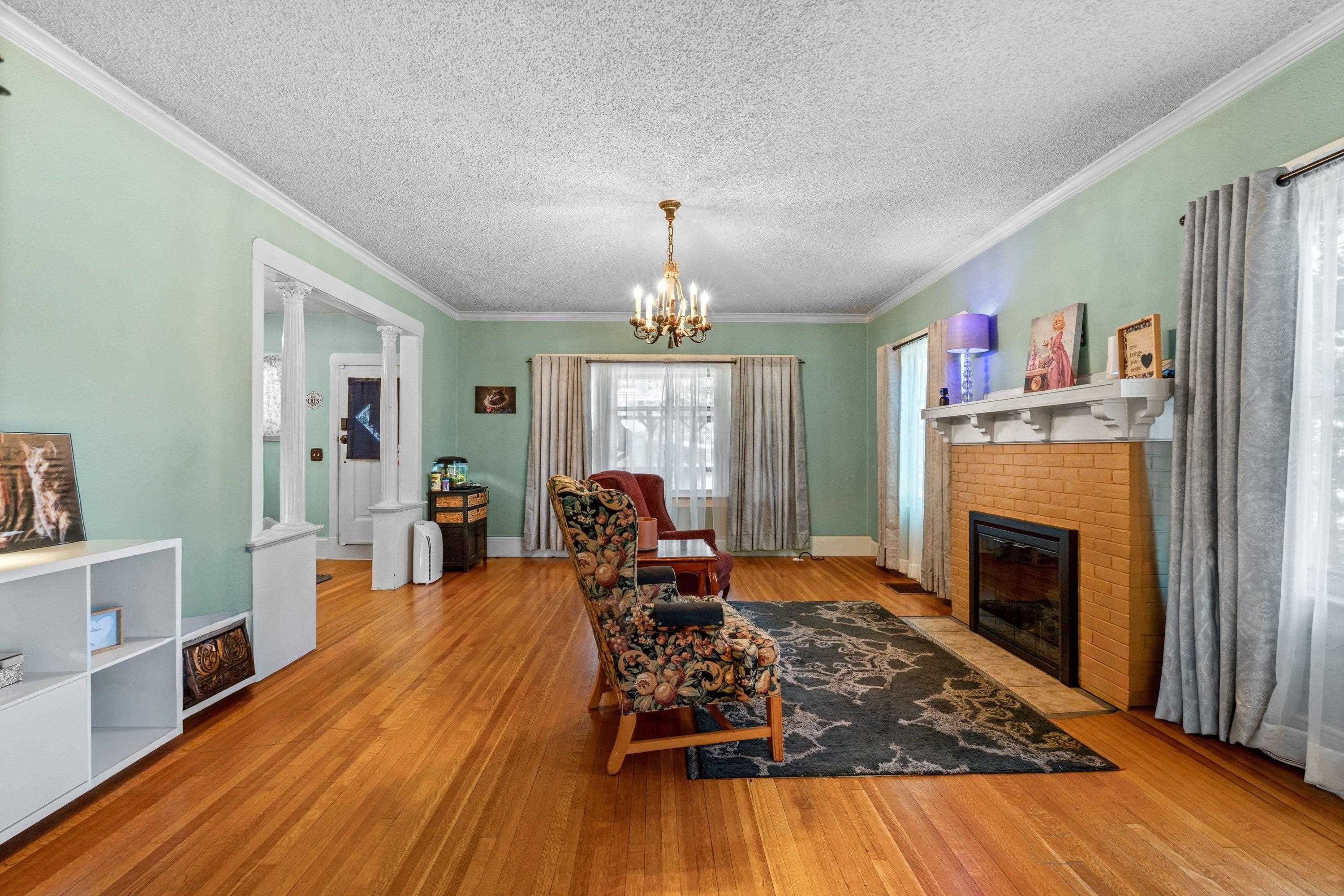 1628 W 8th Ave - Photo 13