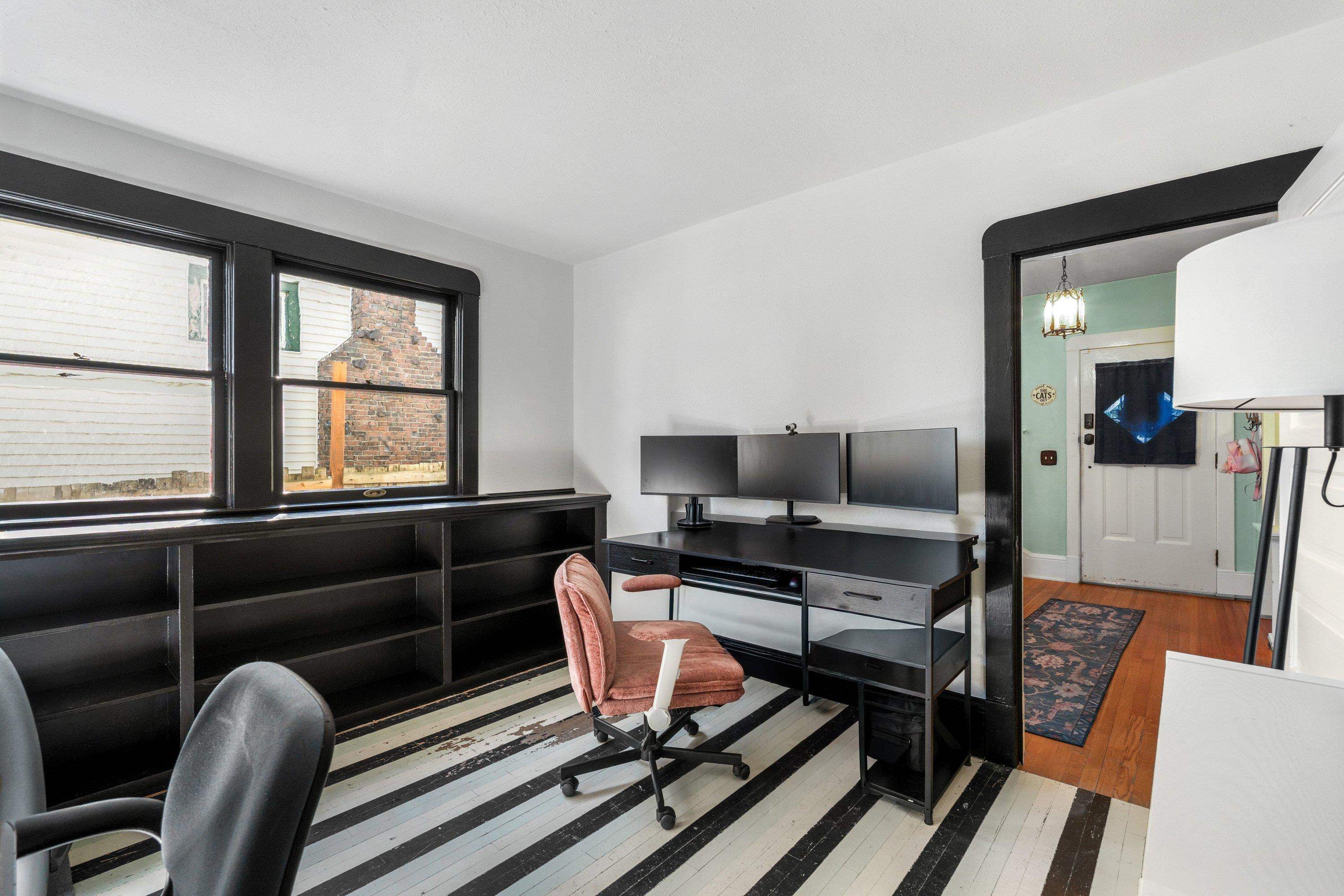1628 W 8th Ave - Photo 22