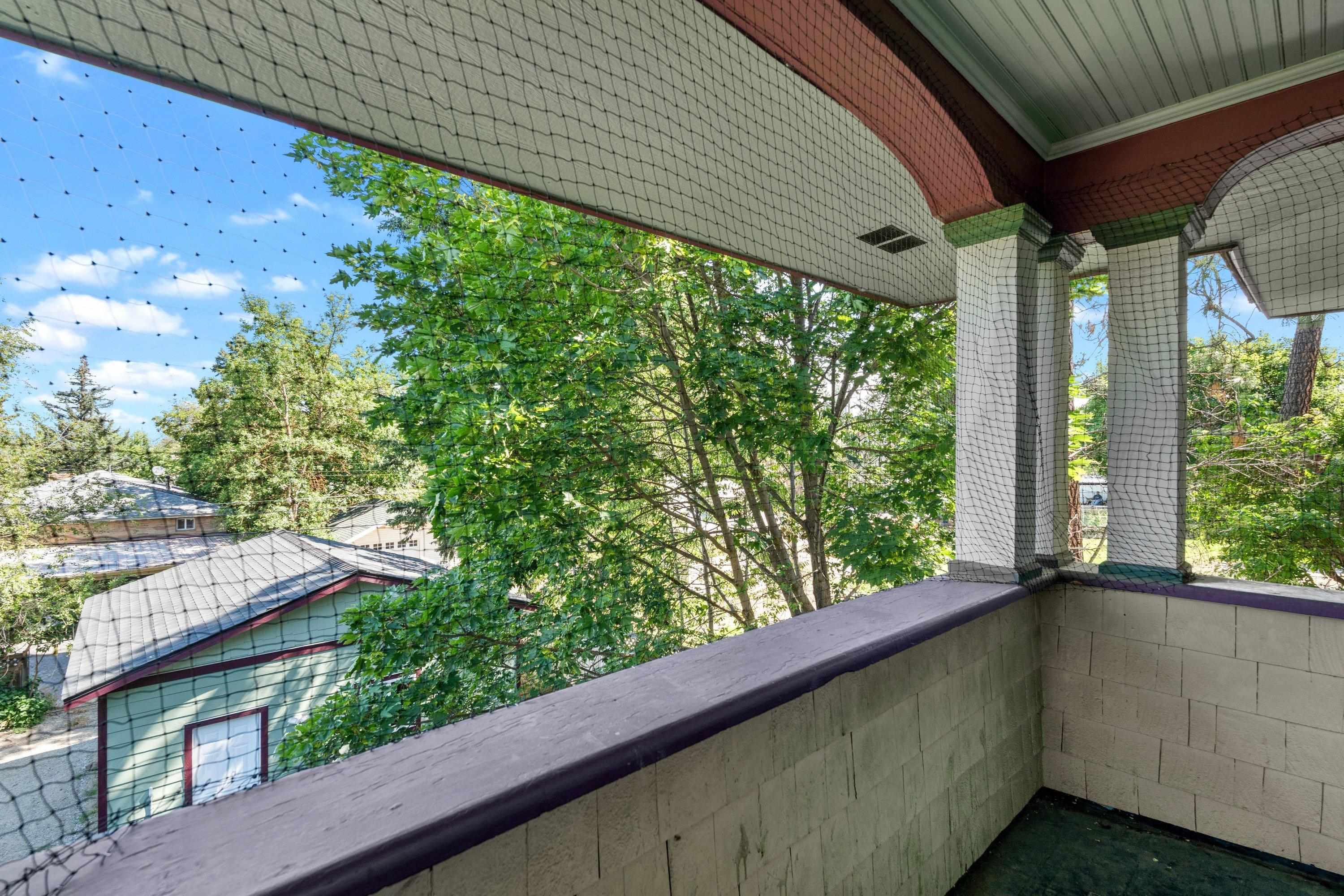 1628 W 8th Ave - Photo 31