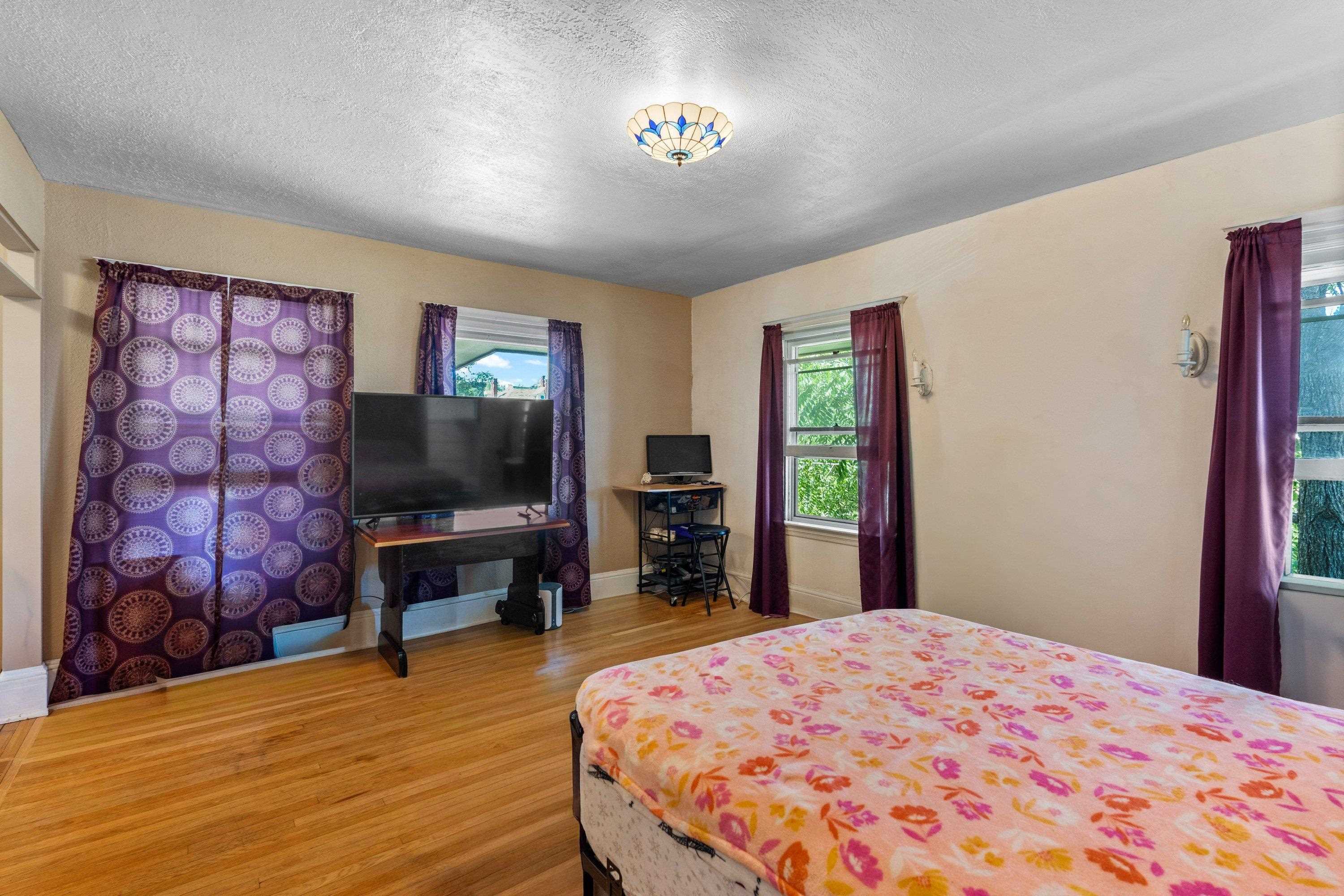 1628 W 8th Ave - Photo 32