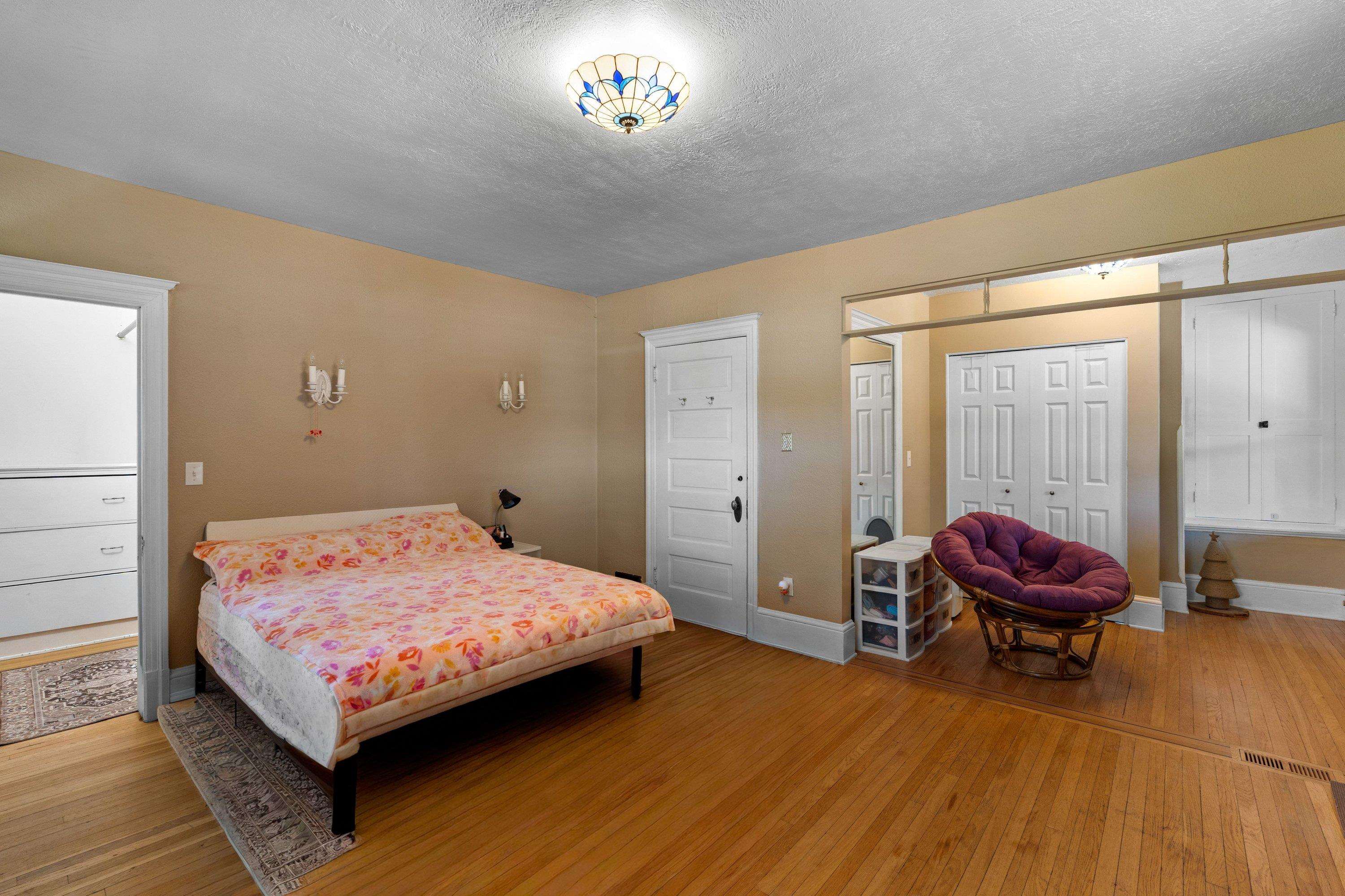 1628 W 8th Ave - Photo 33