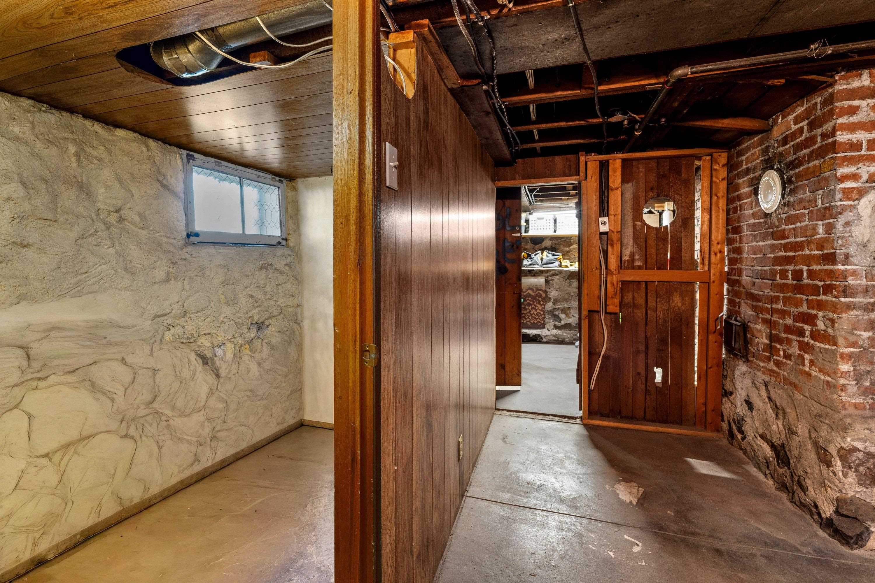 1628 W 8th Ave - Photo 41