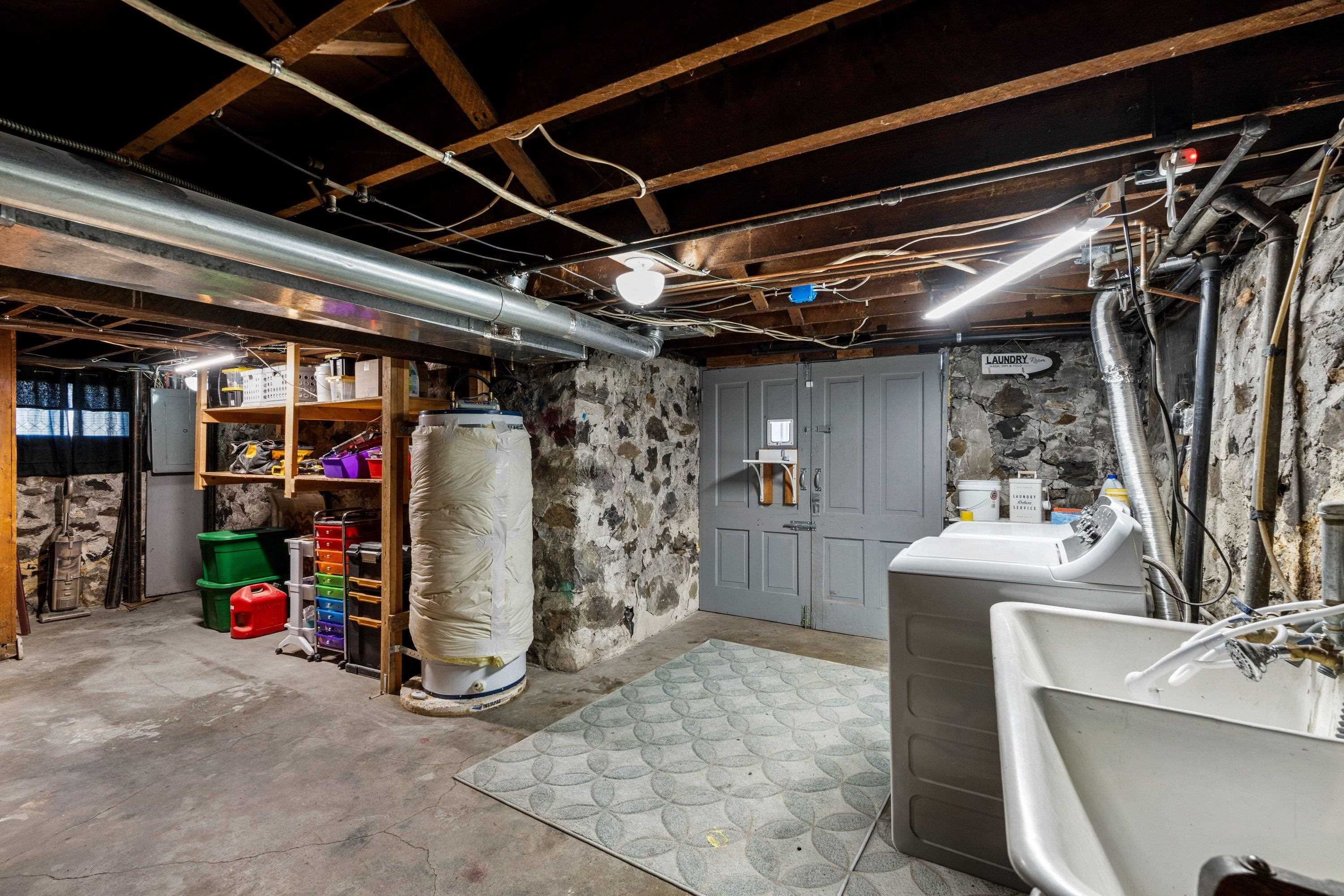 1628 W 8th Ave - Photo 46