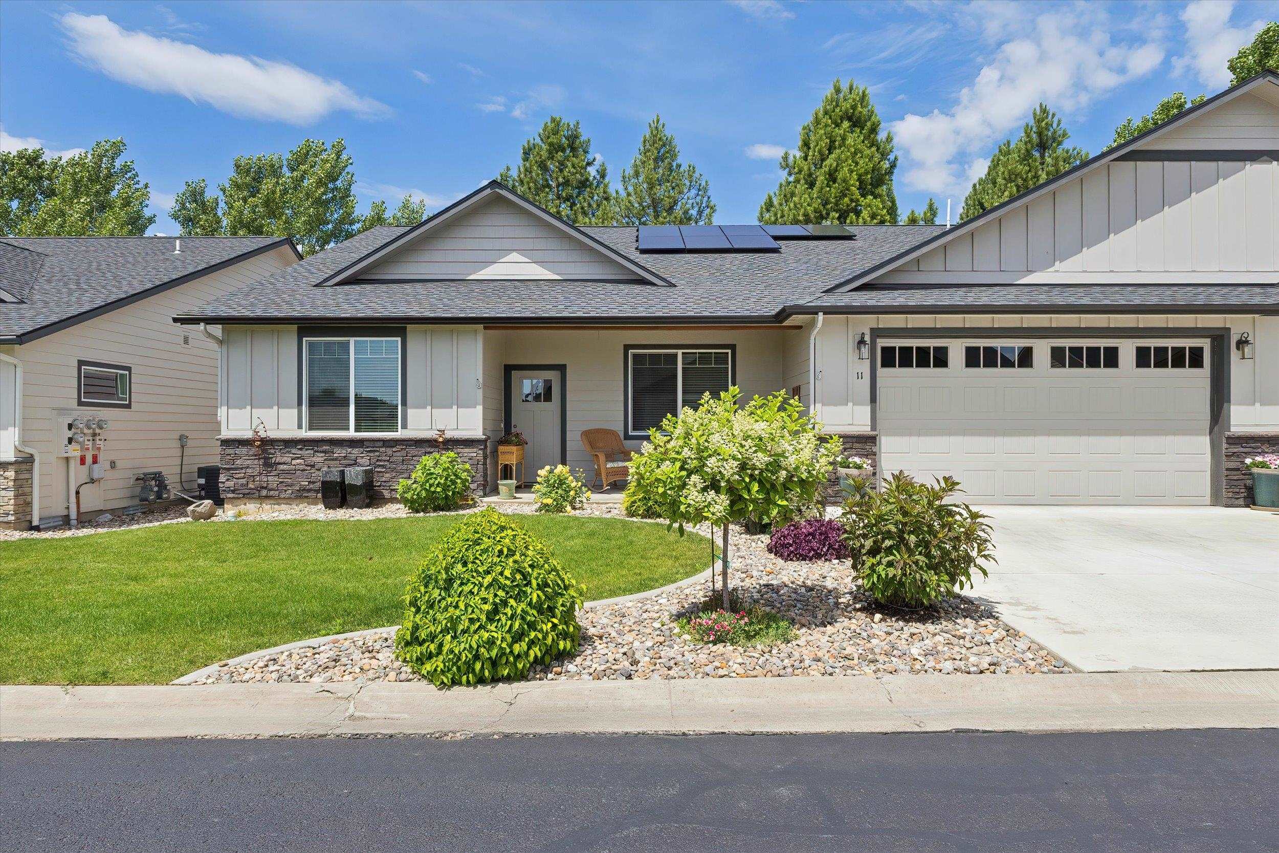1109 N Country Club Dr - Photo 2