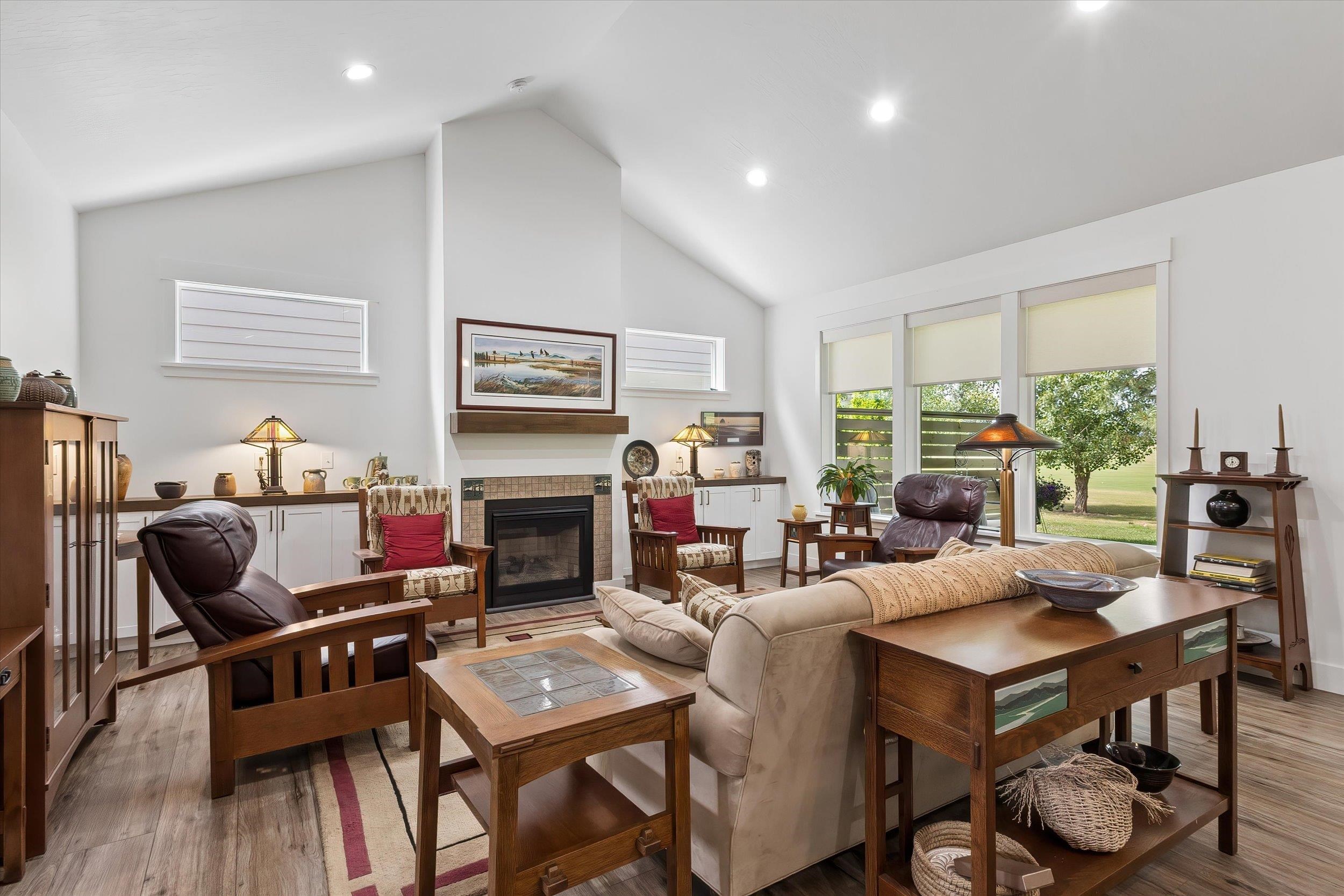 1109 N Country Club Dr - Photo 10