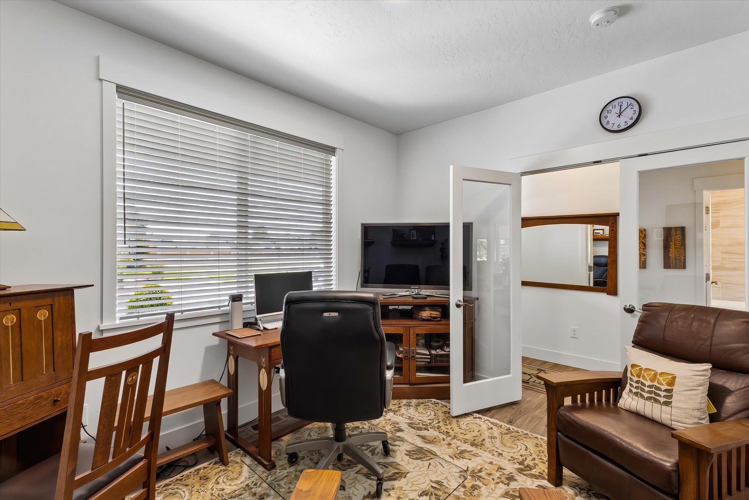 1109 N Country Club Dr - Photo 34