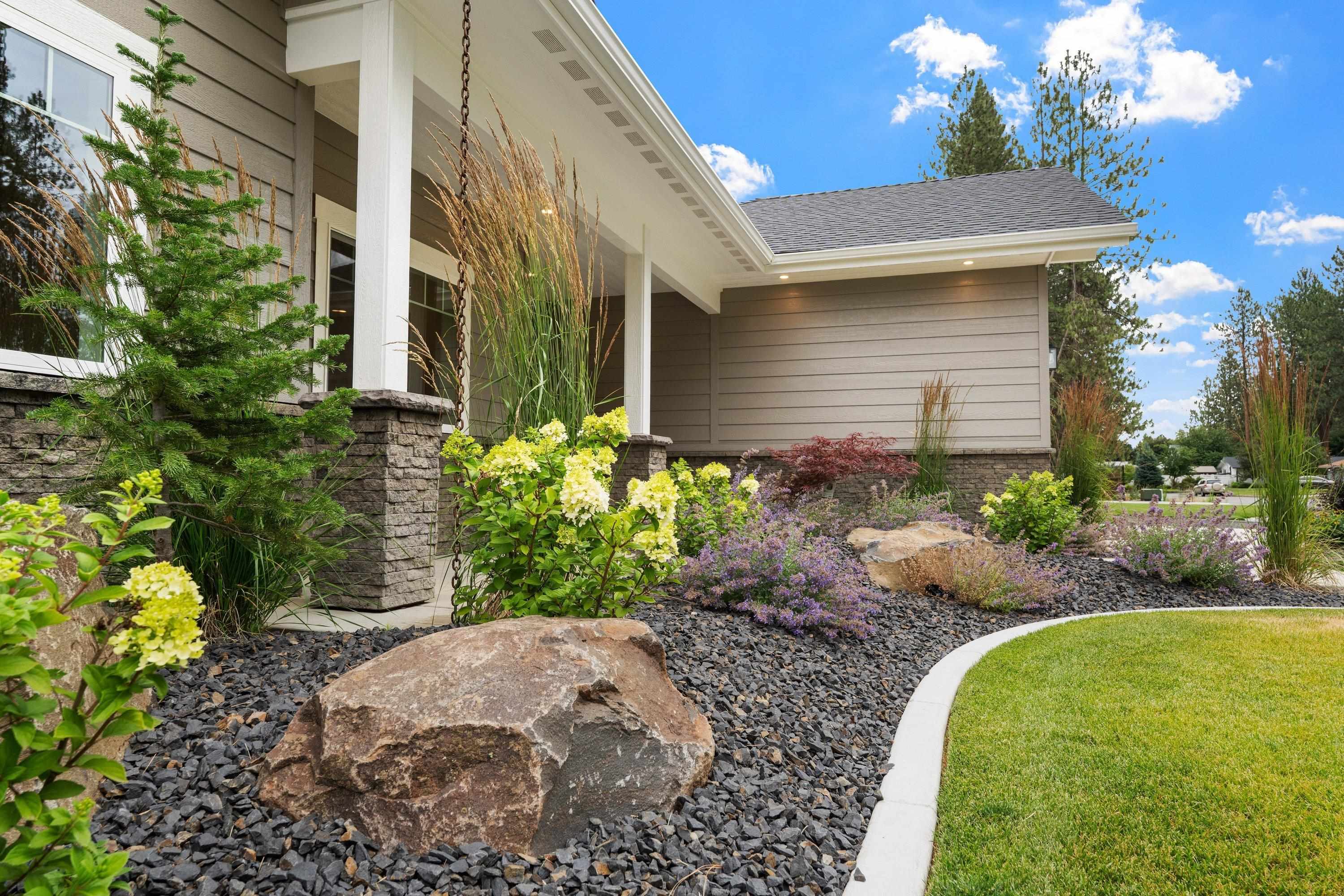 11121 E 28th Ave - Photo 8