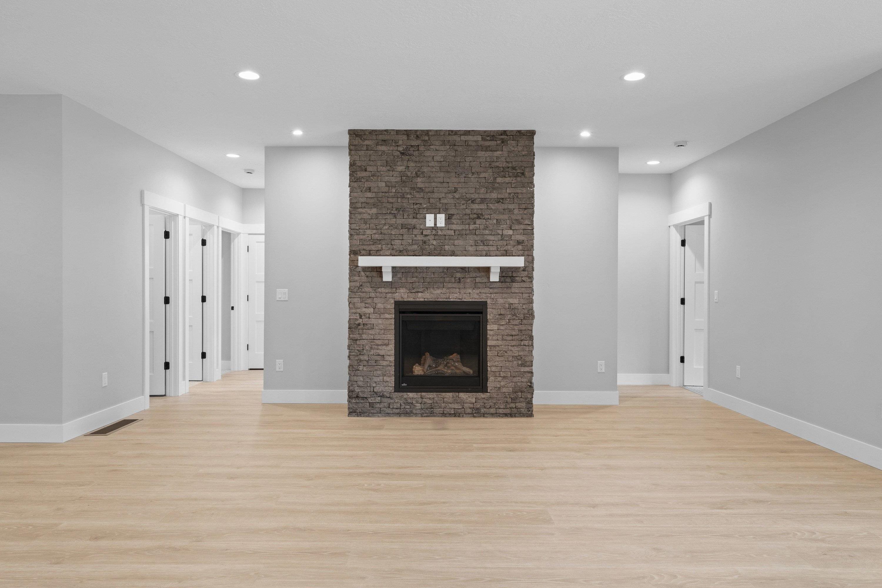 11121 E 28th Ave - Photo 16