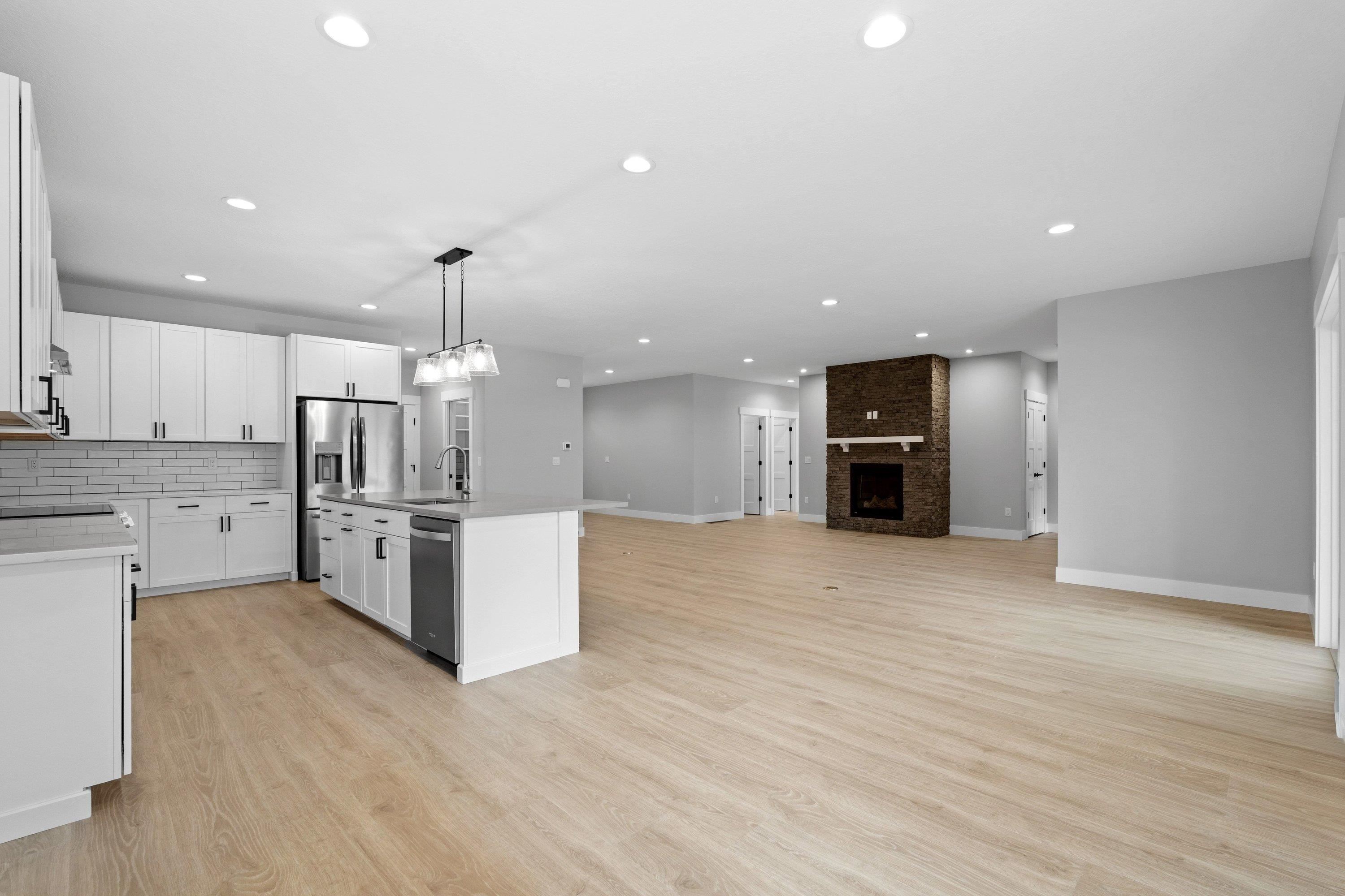 11121 E 28th Ave - Photo 19