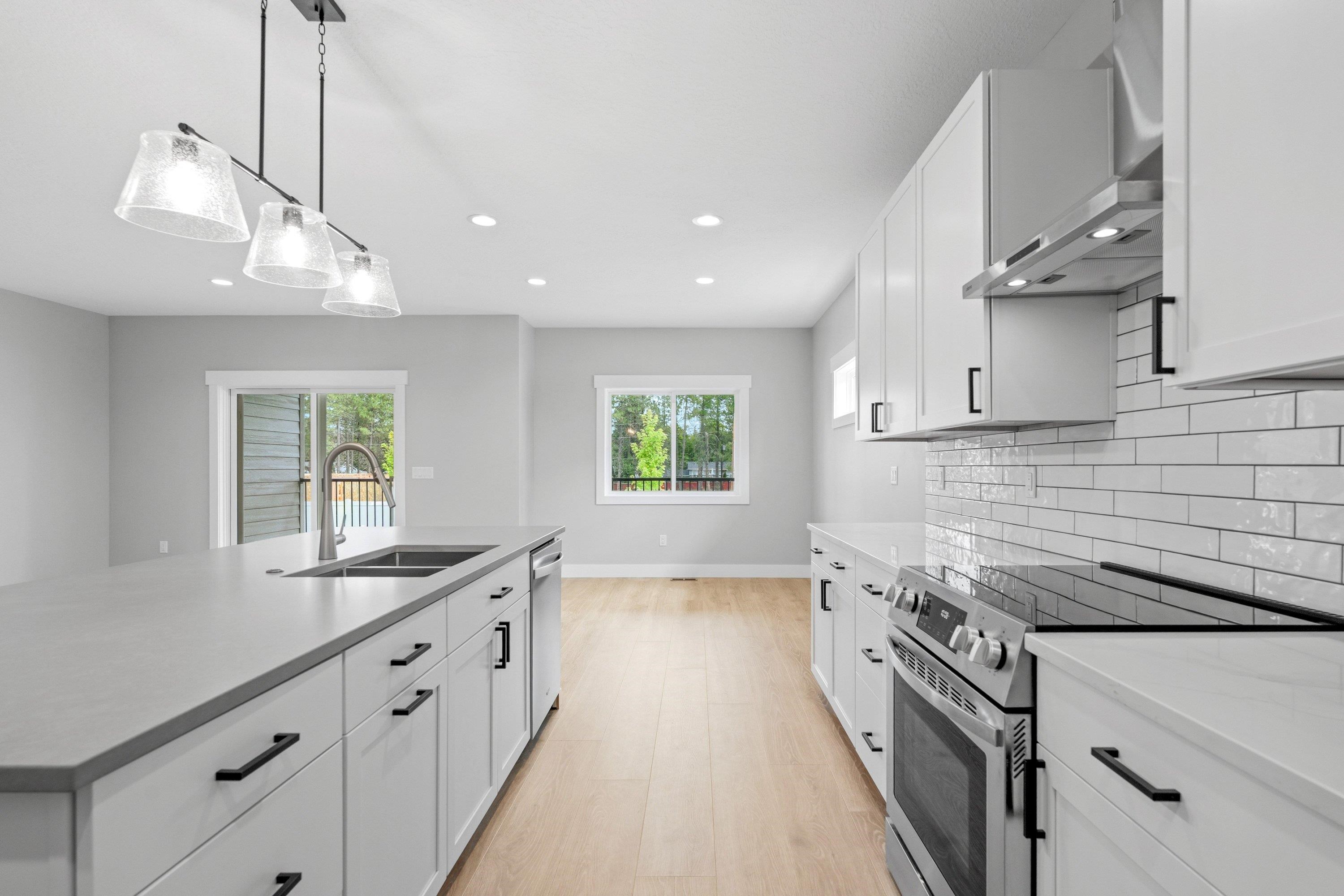 11121 E 28th Ave - Photo 24