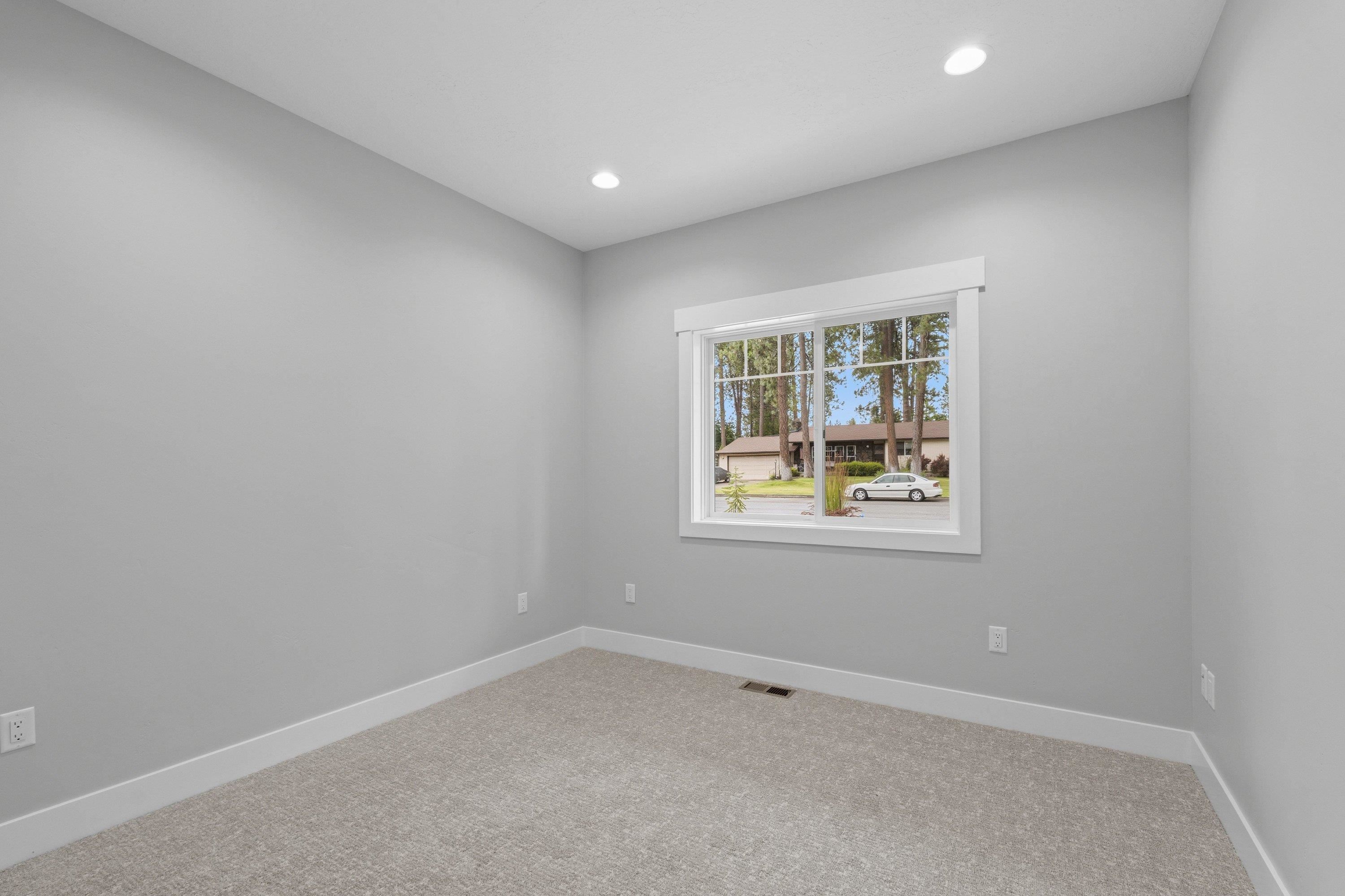 11121 E 28th Ave - Photo 29