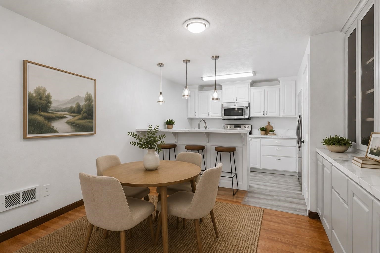 6106 E 6th Ave - Photo 2