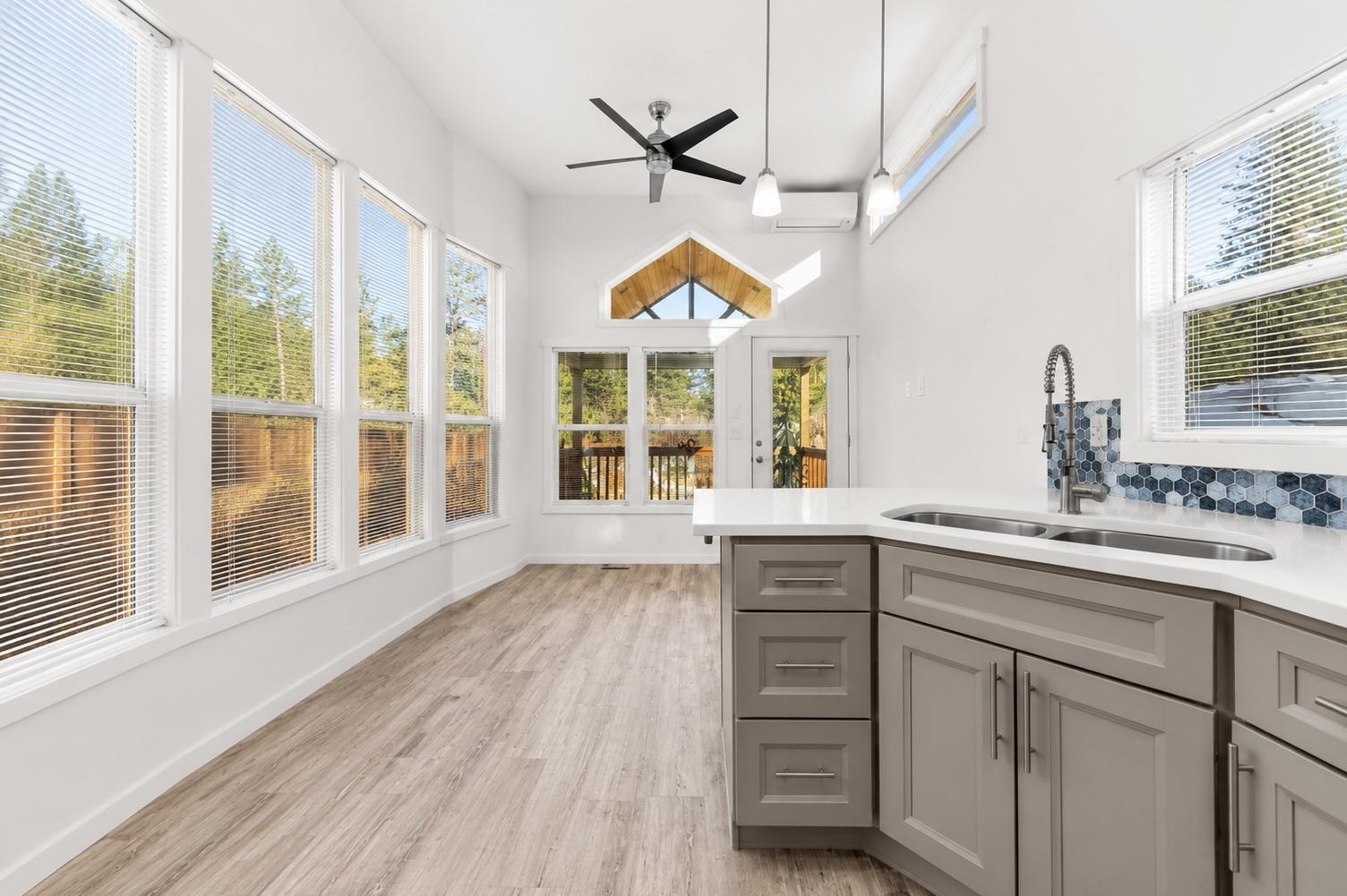 136 N Tall Pine Loop - Photo 6