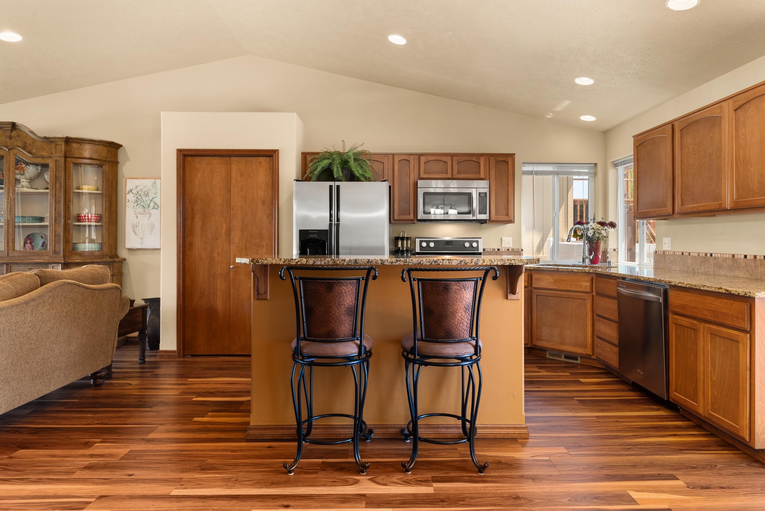9602 E Hoffman Ln - Photo 6