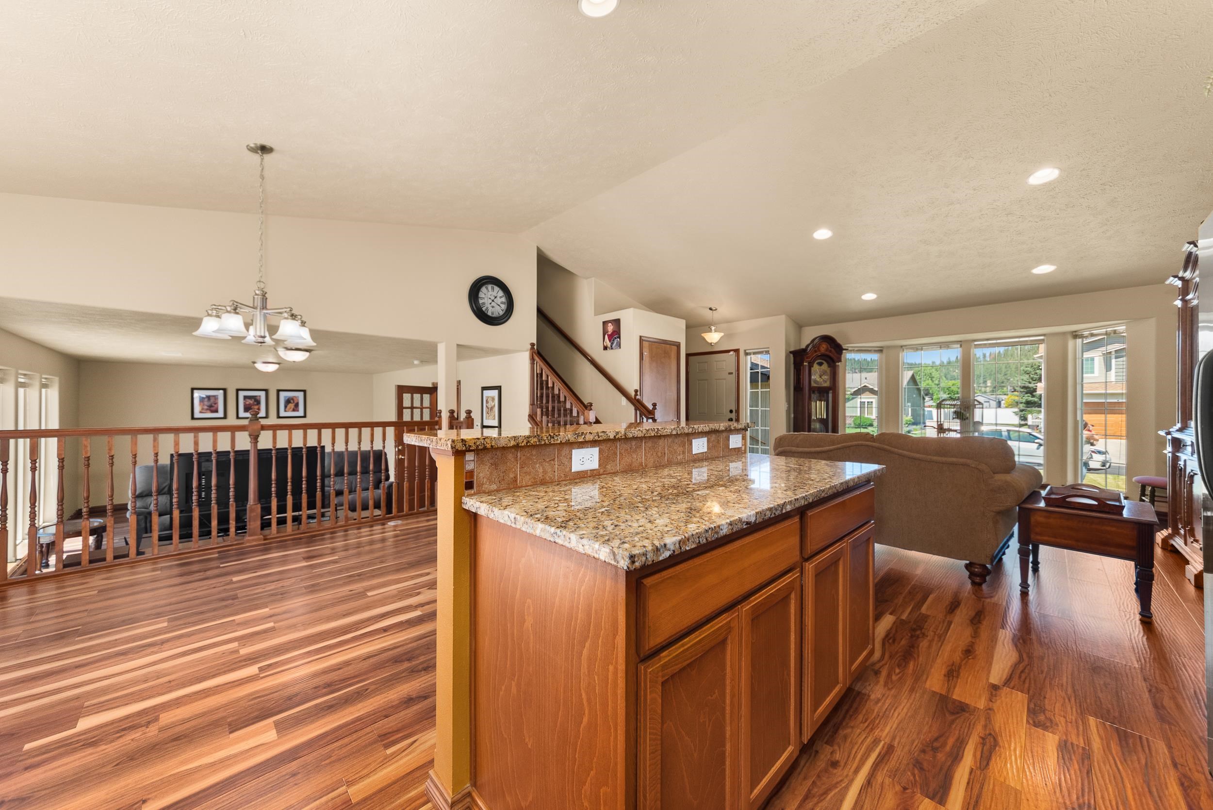 9602 E Hoffman Ln - Photo 5