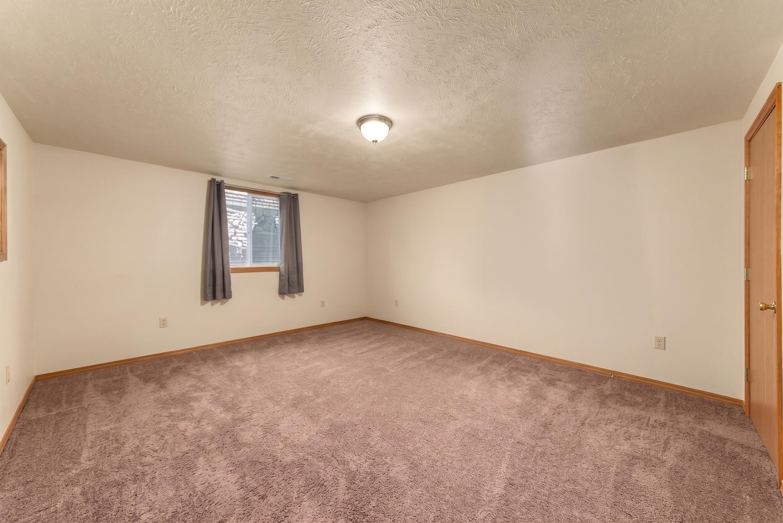 9602 E Hoffman Ln - Photo 22
