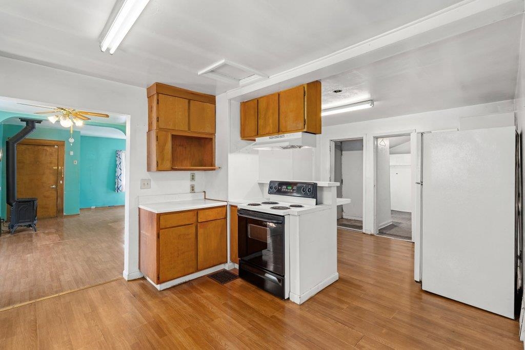 2218 W 10TH Ave - Photo 17