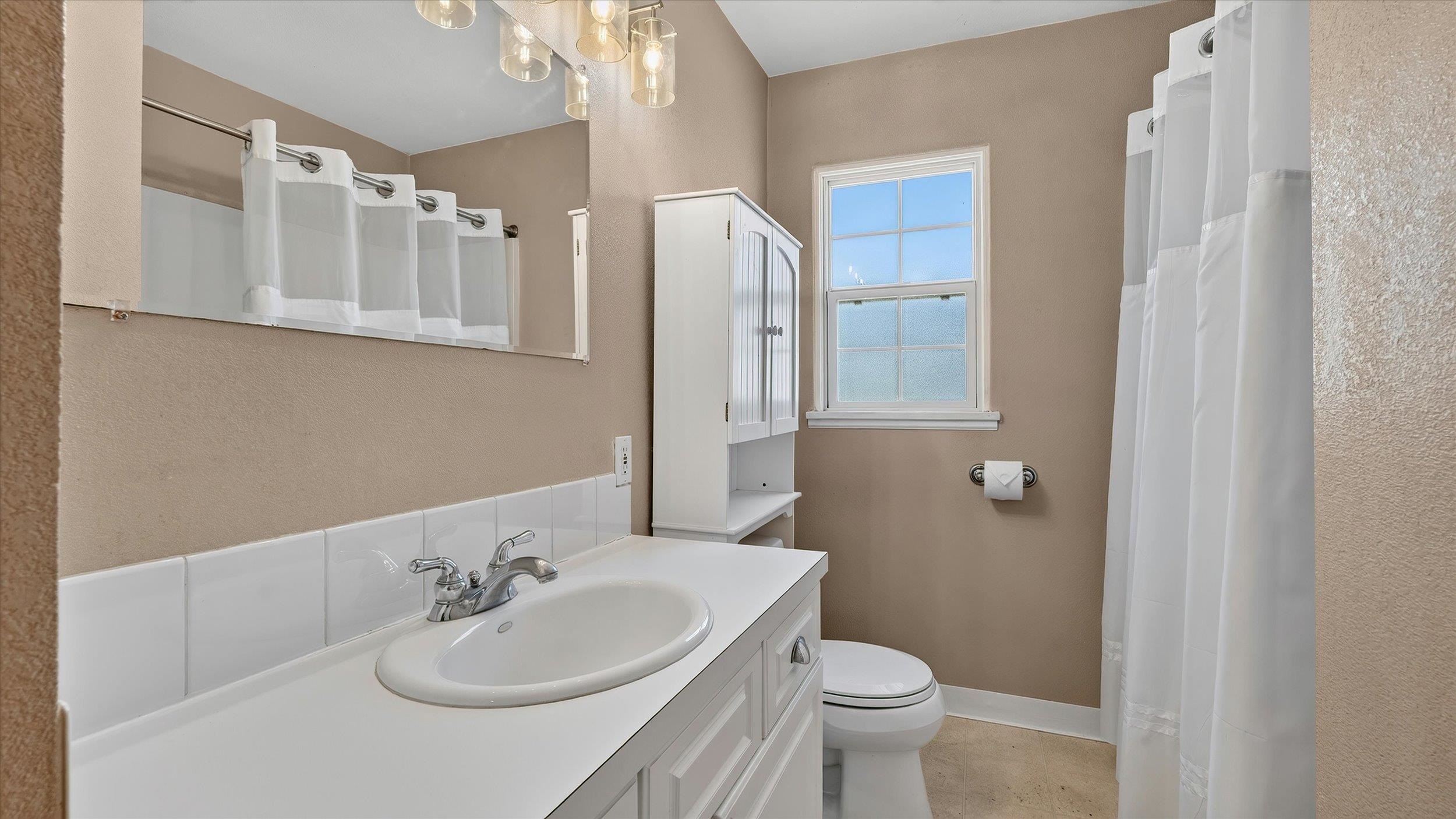 1217 E Mission Ave - Photo 23