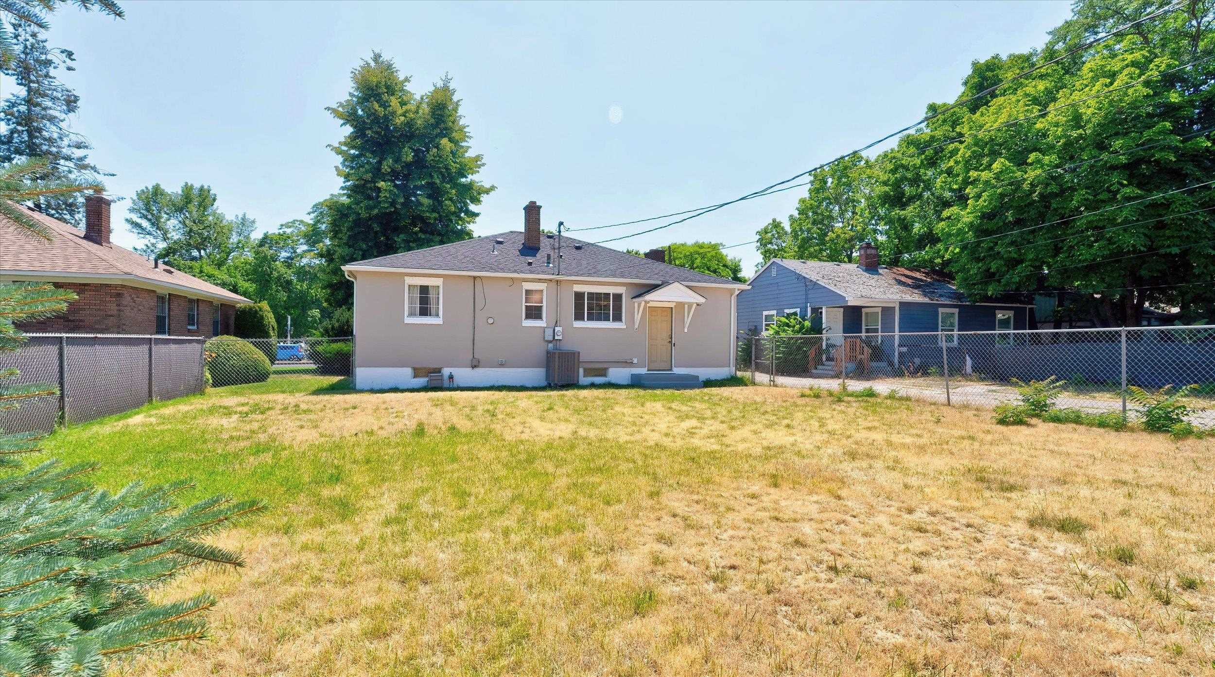 1217 E Mission Ave - Photo 41