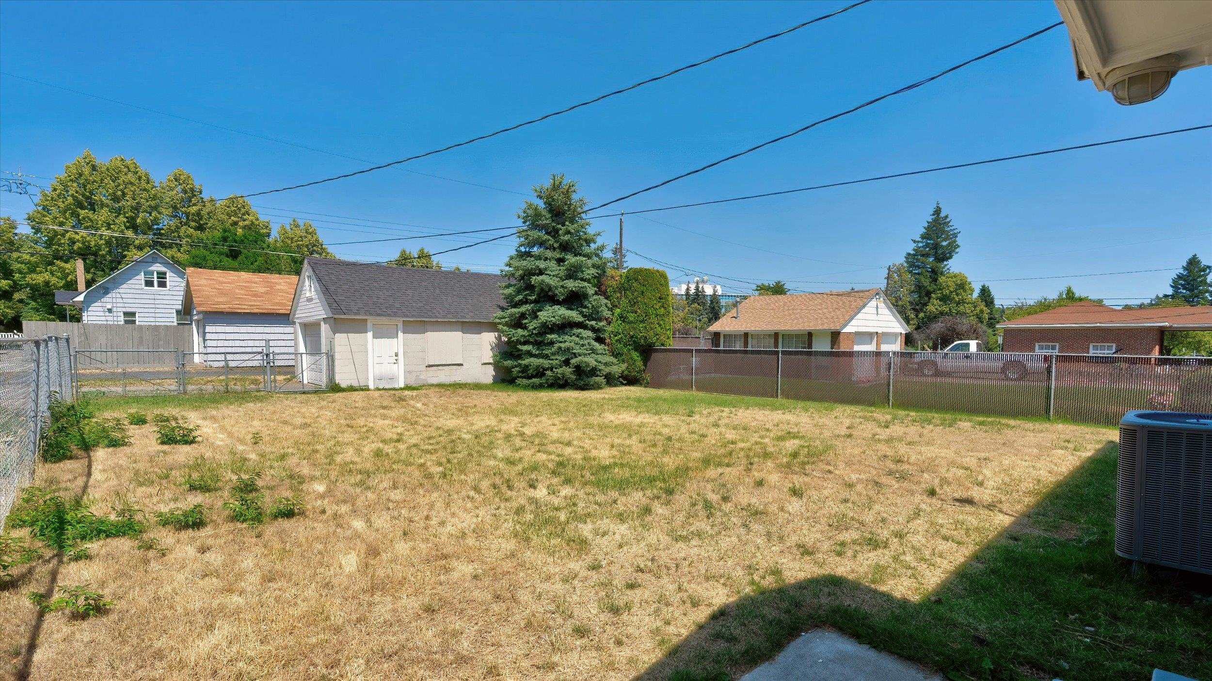 1217 E Mission Ave - Photo 43