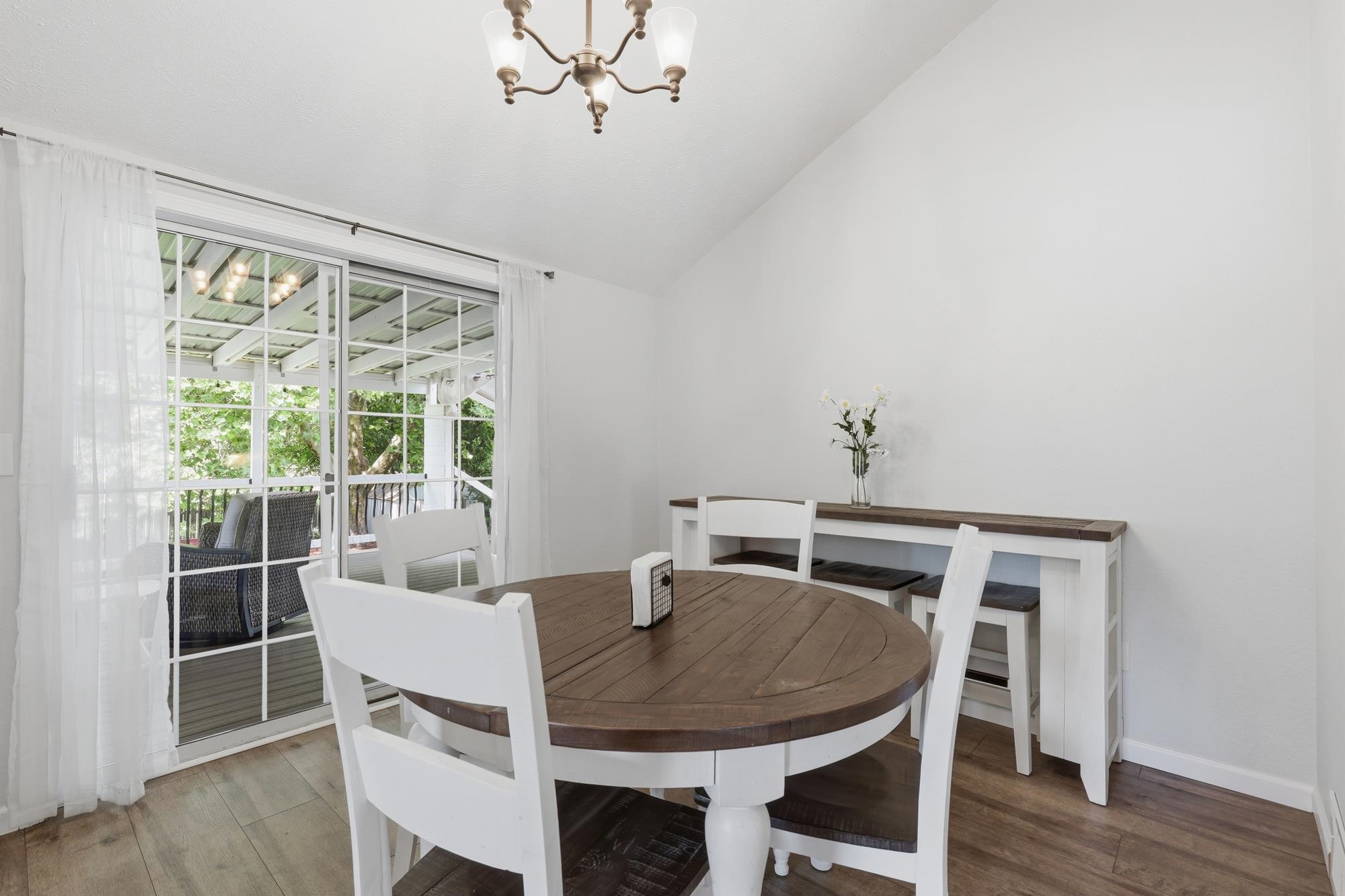 10207 N Arrowhead Dr - Photo 6