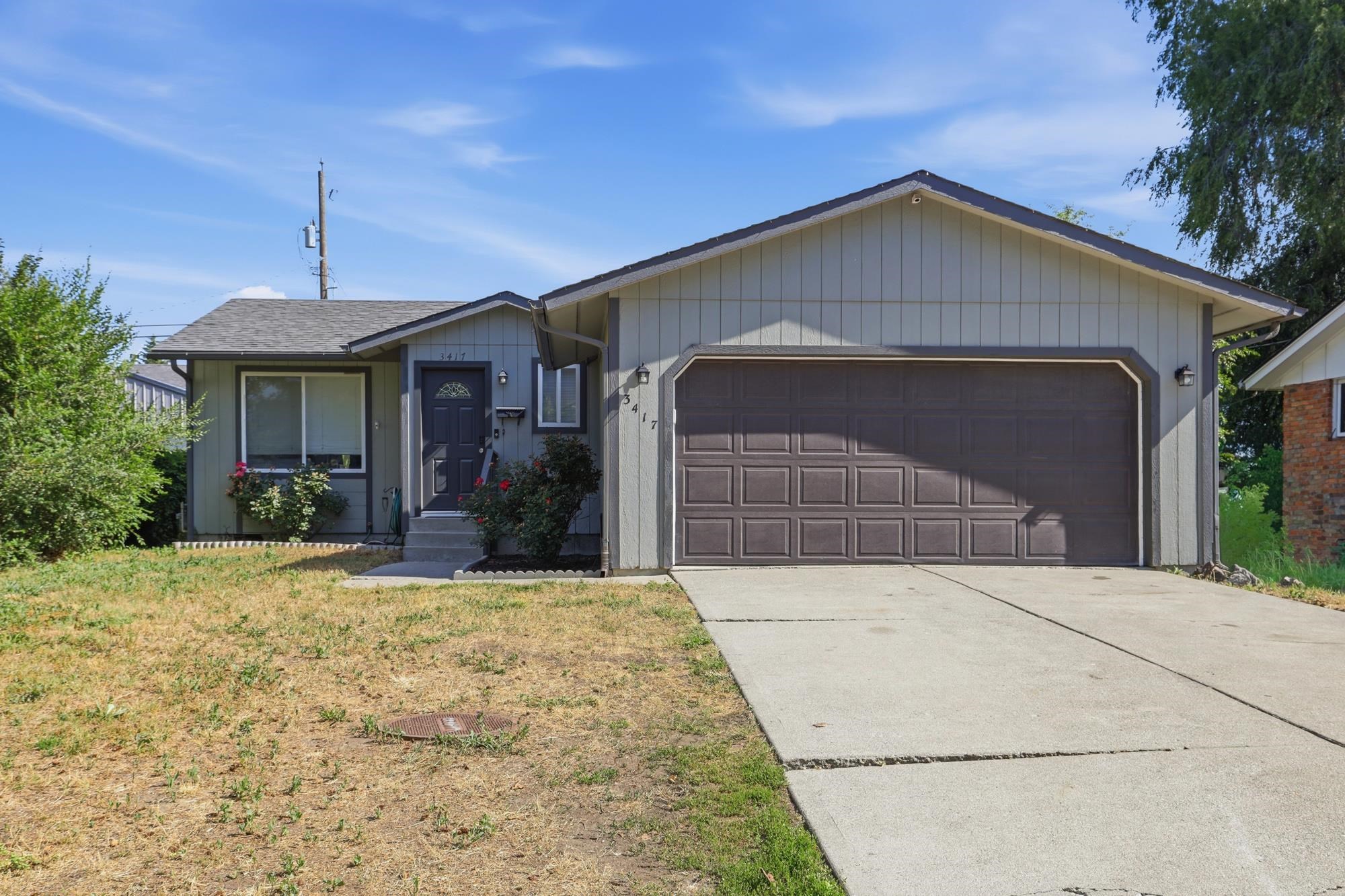 3417 E BRIDGEPORT Ave - Photo 1