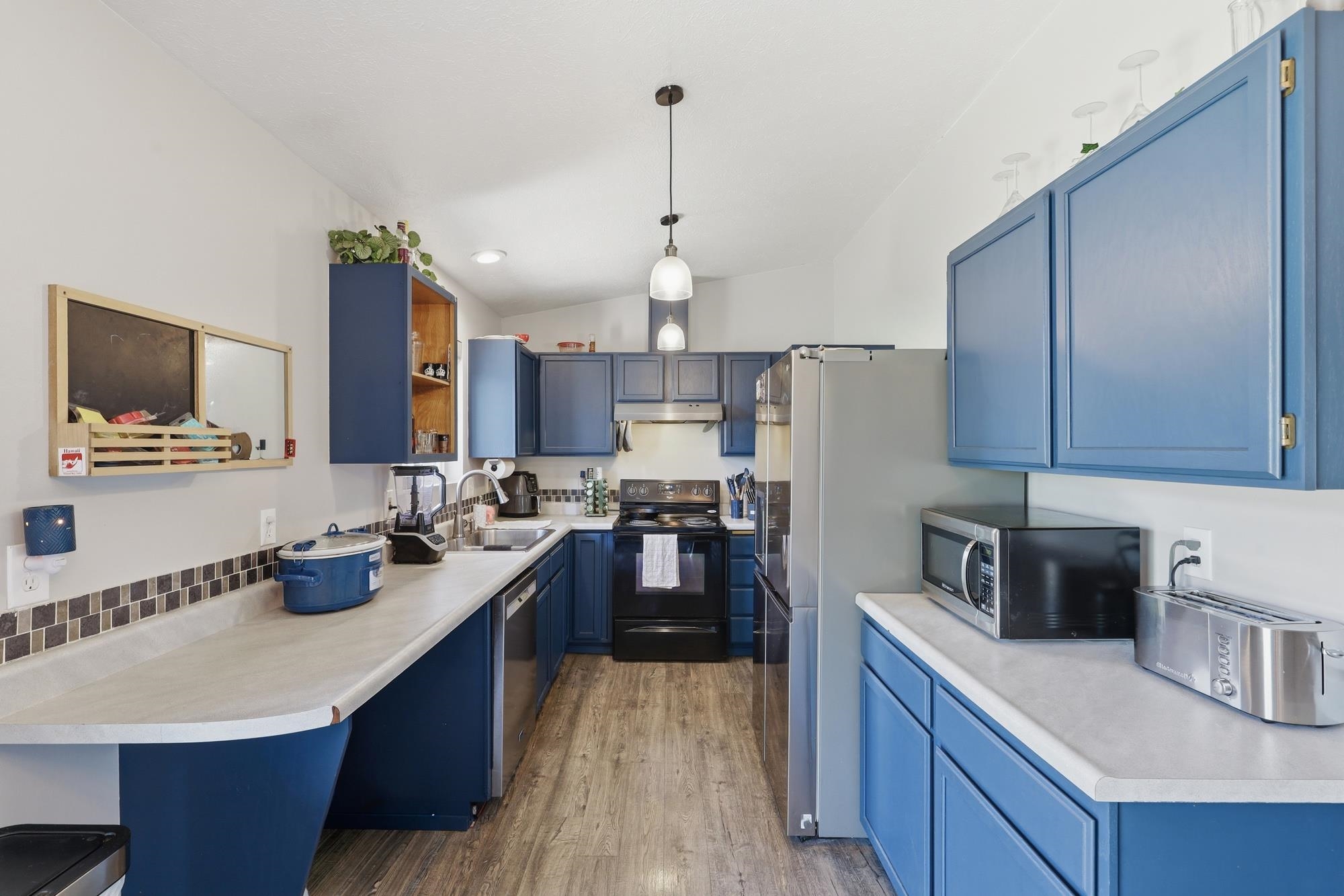 3417 E BRIDGEPORT Ave - Photo 8